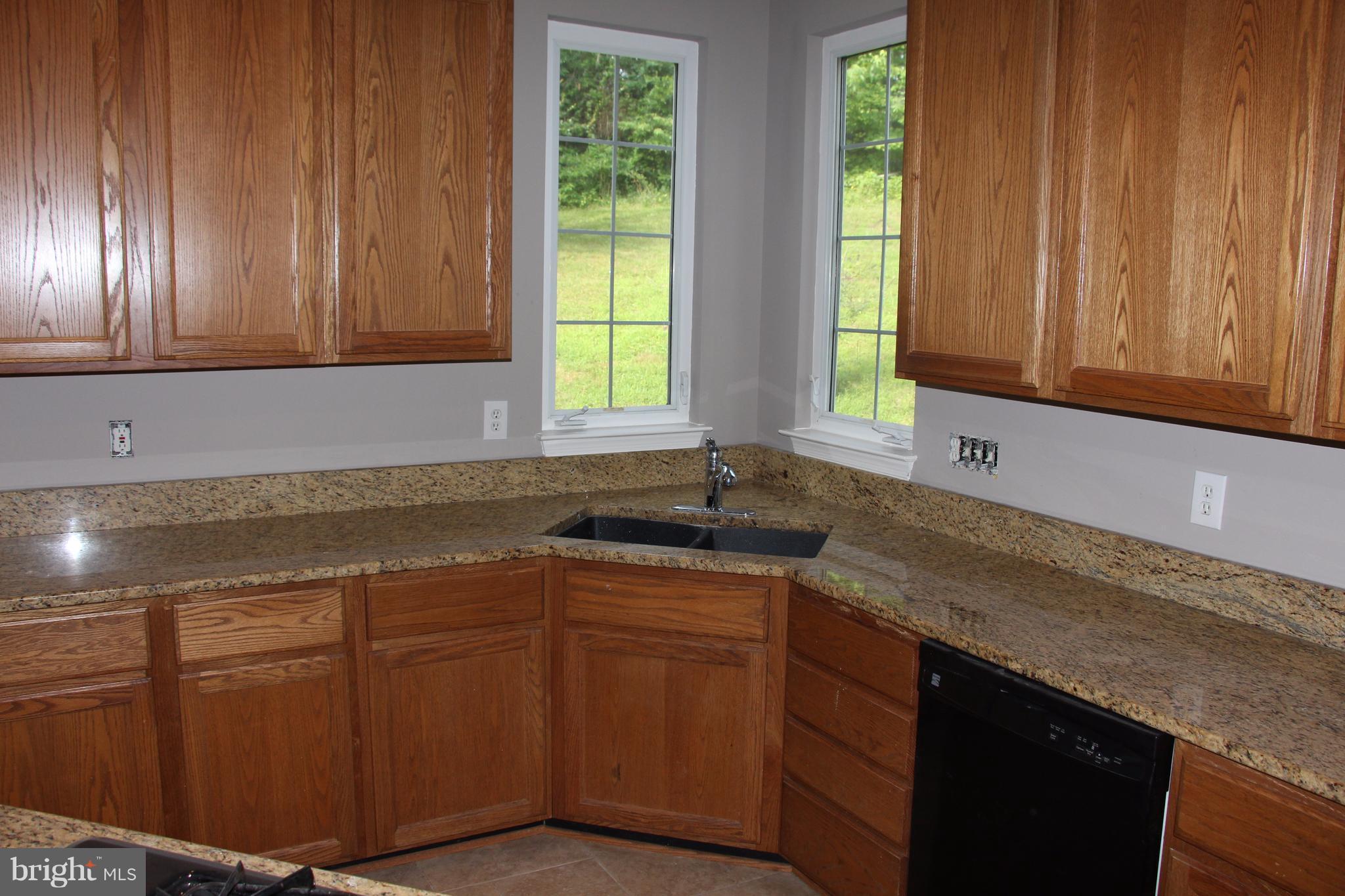 SHELTONS RUN - Residential