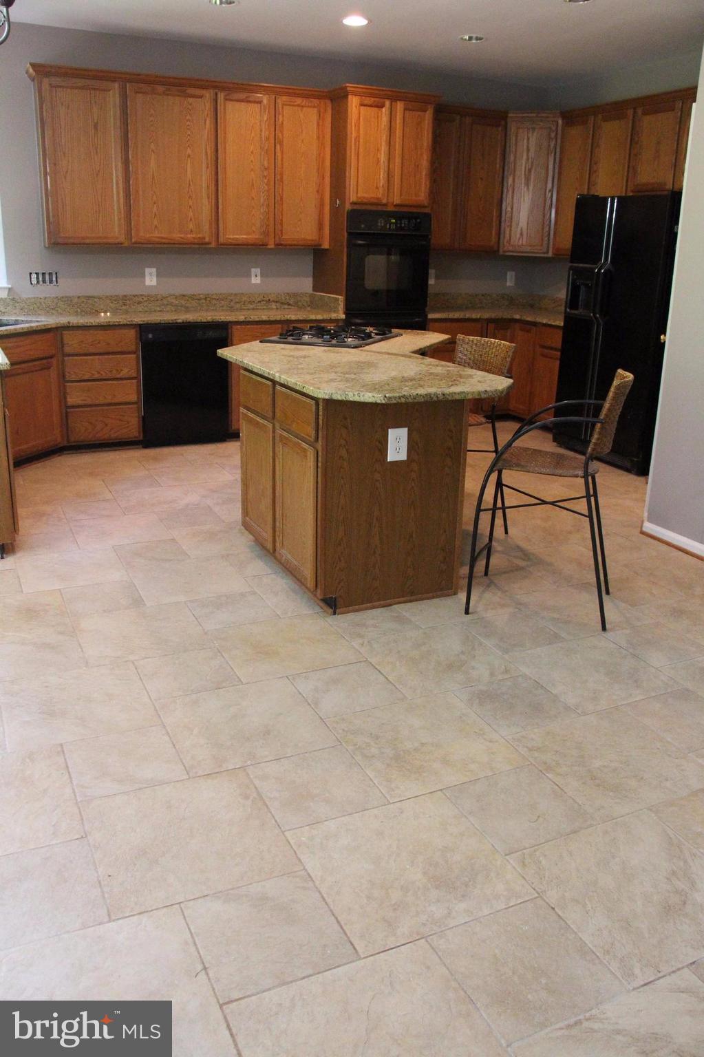 SHELTONS RUN - Residential