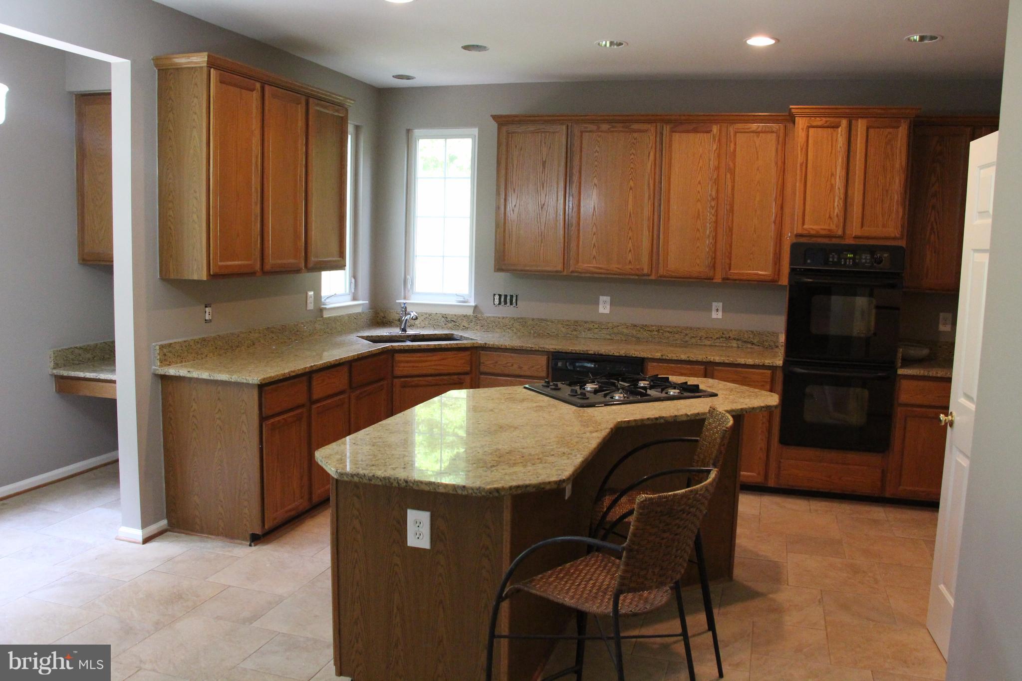 SHELTONS RUN - Residential