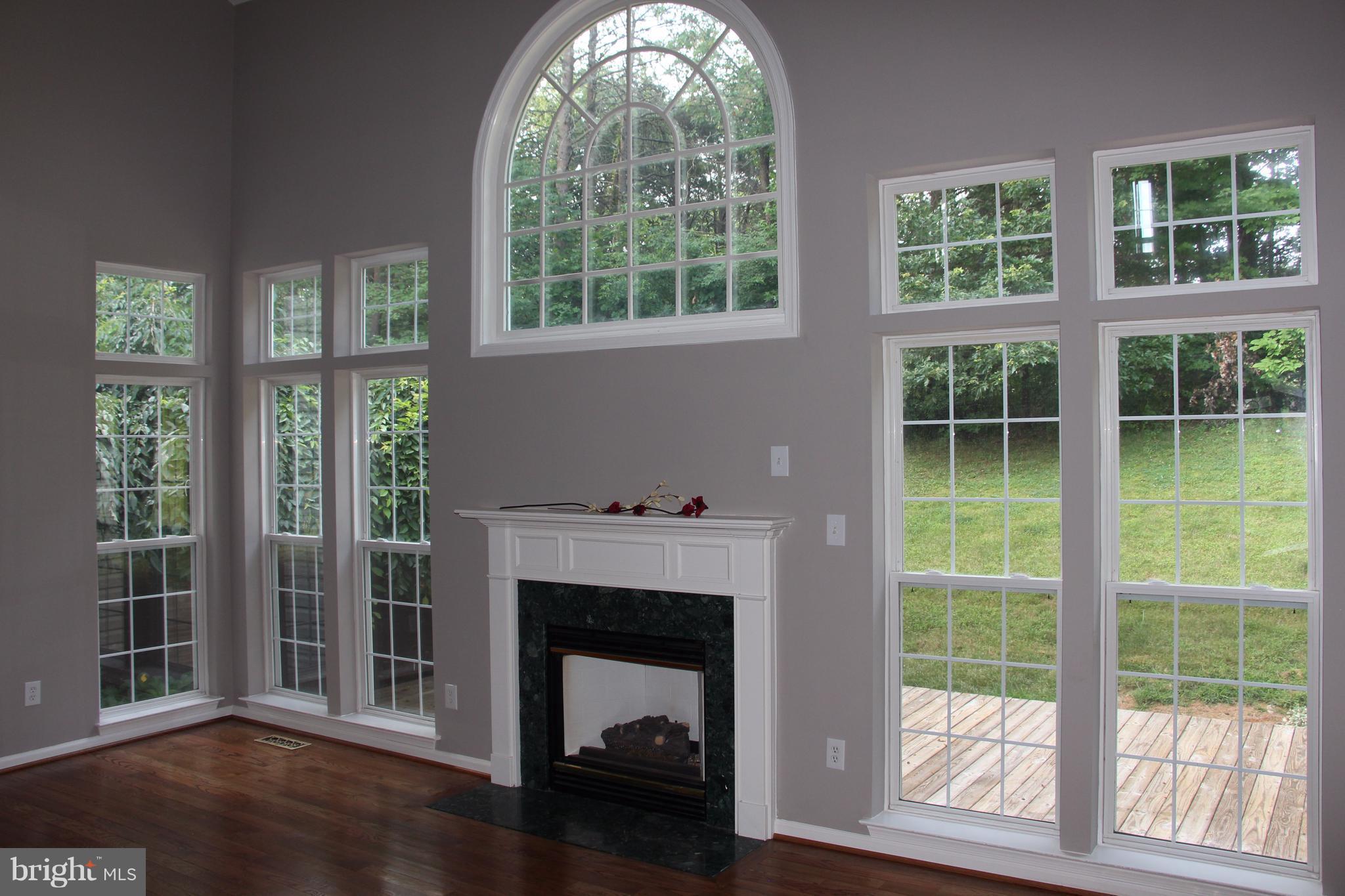 SHELTONS RUN - Residential