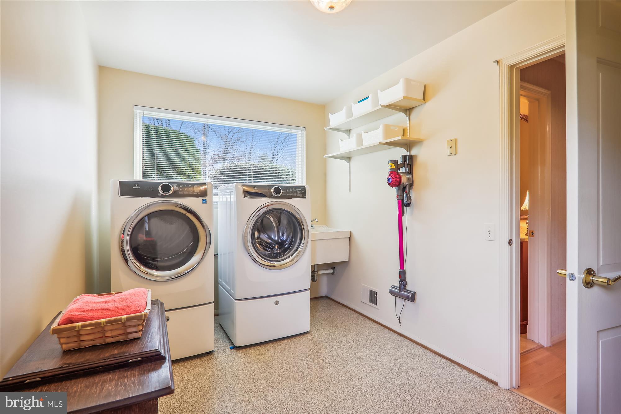 FOX HILLS WEST - Residential