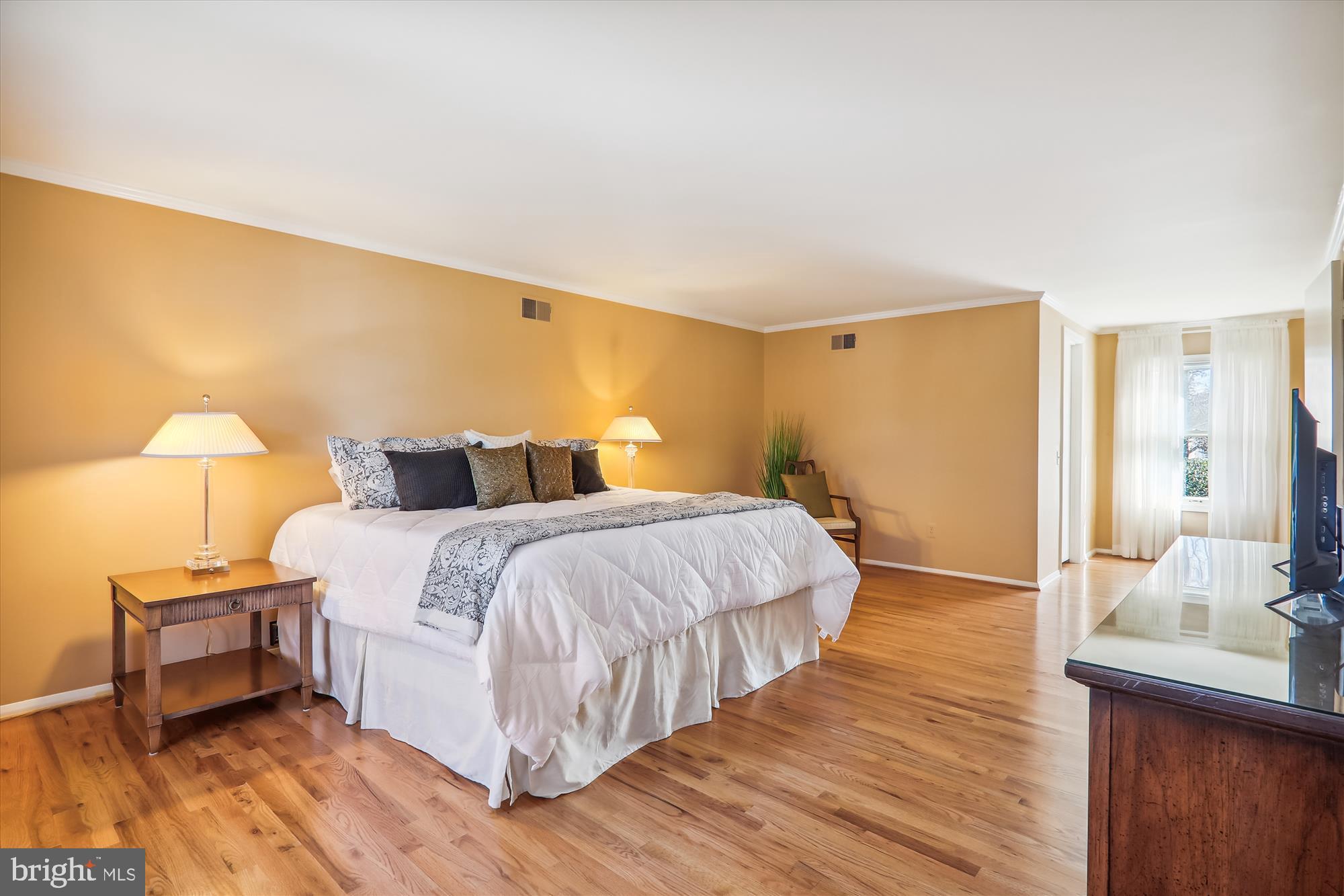 FOX HILLS WEST - Residential