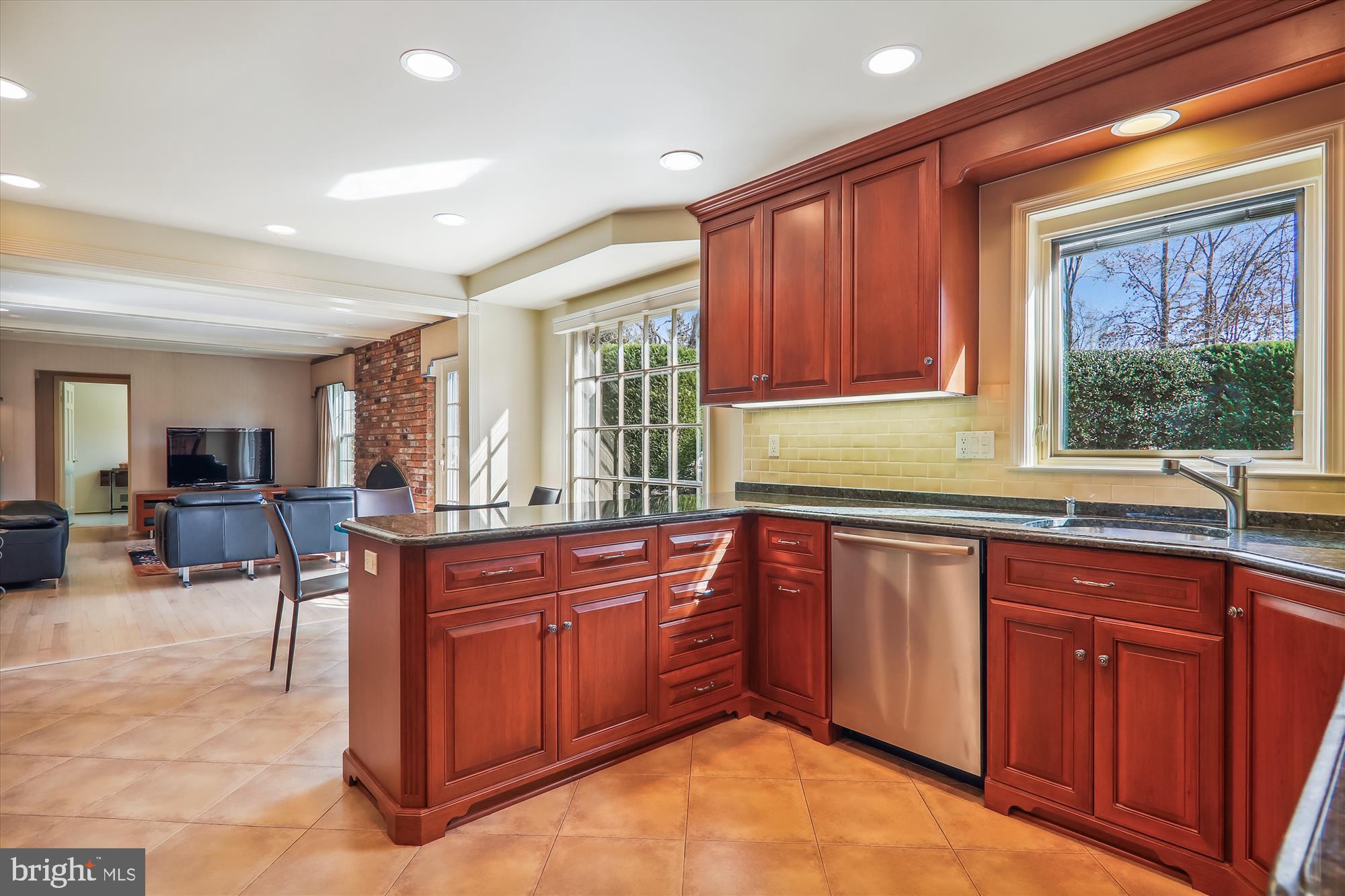 FOX HILLS WEST - Residential