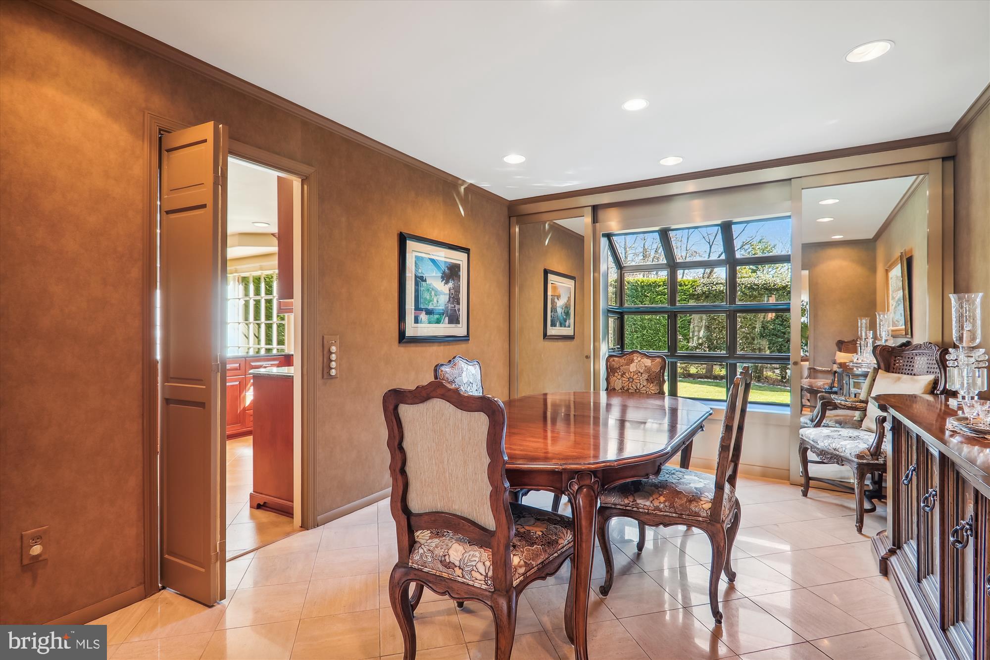 FOX HILLS WEST - Residential