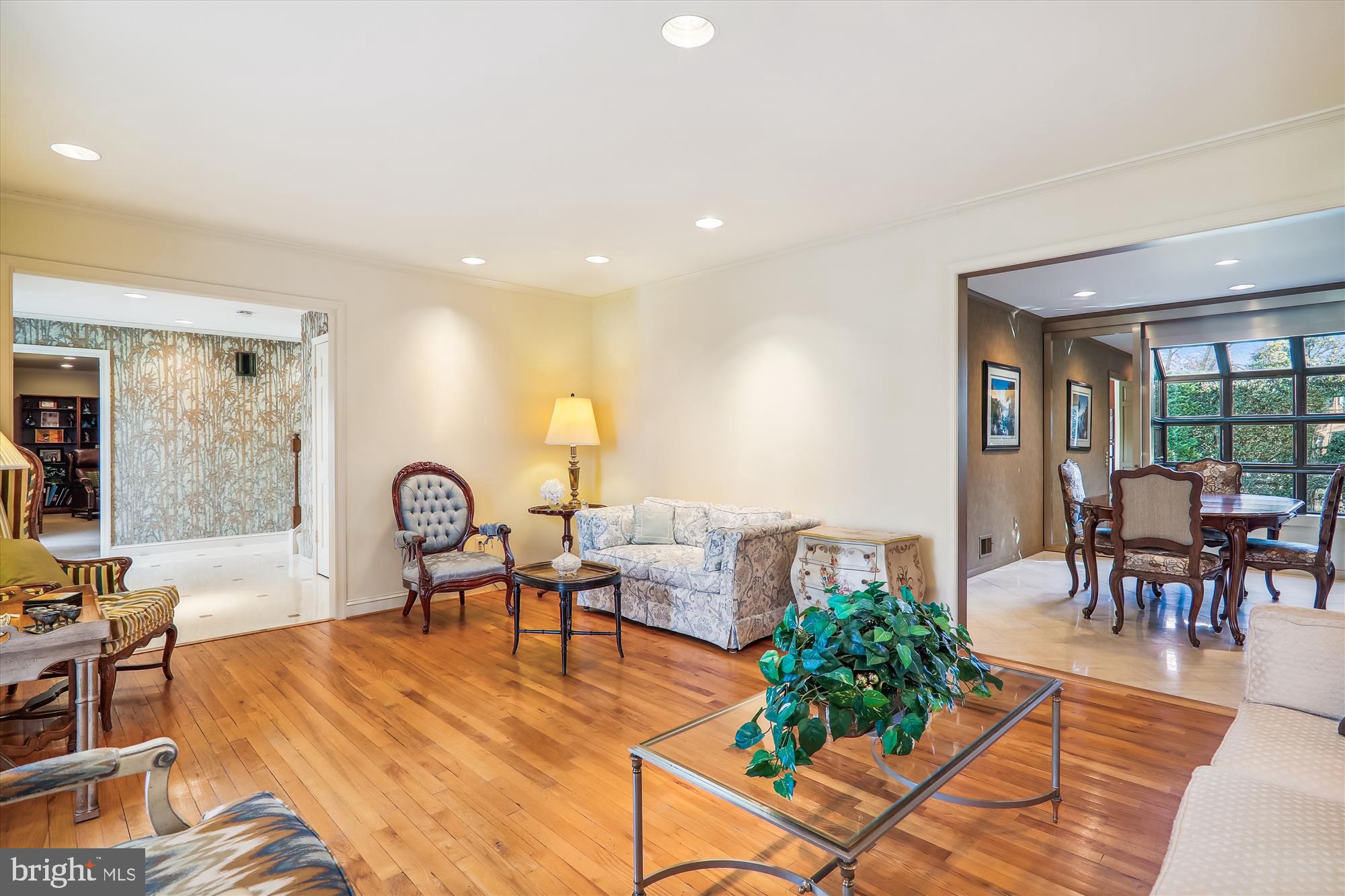 FOX HILLS WEST - Residential