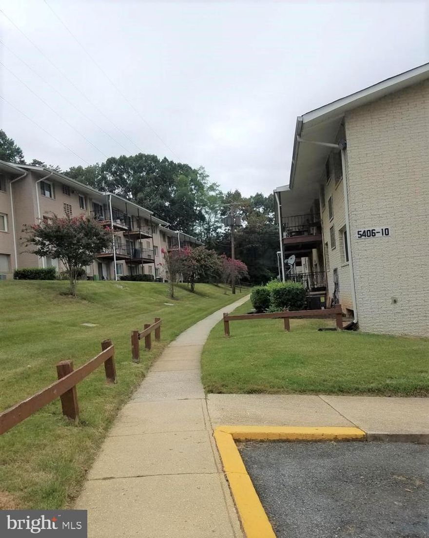 Beautiful renovated on bedroom. Warm wood floors, granite counter tops, updated bathroom, great closet space, lots of windows, balcony.