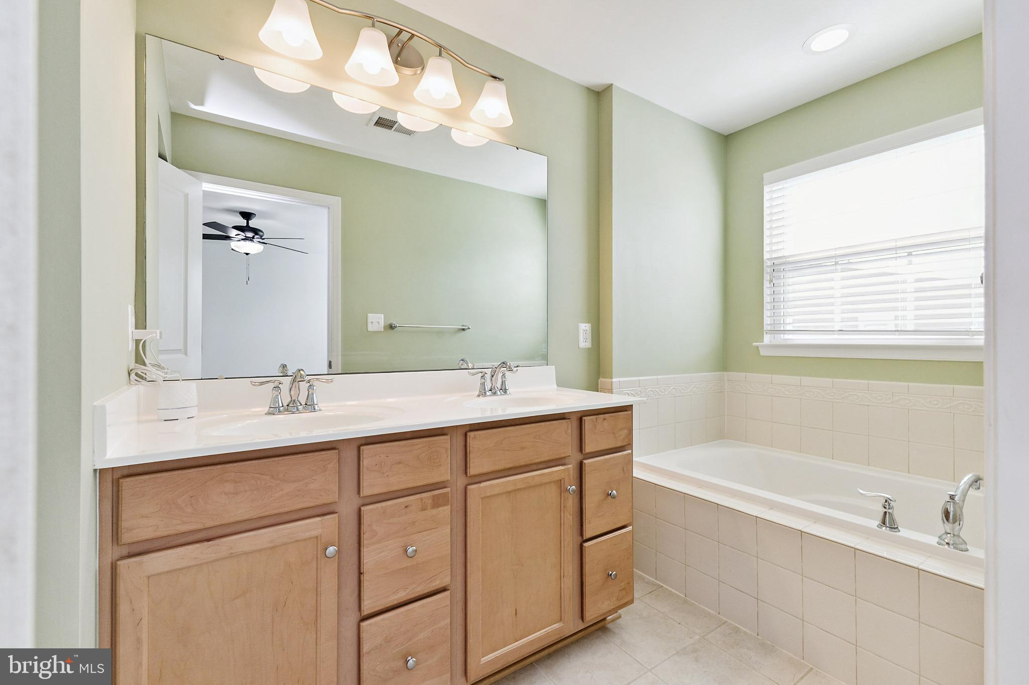 MINTBROOK - Residential