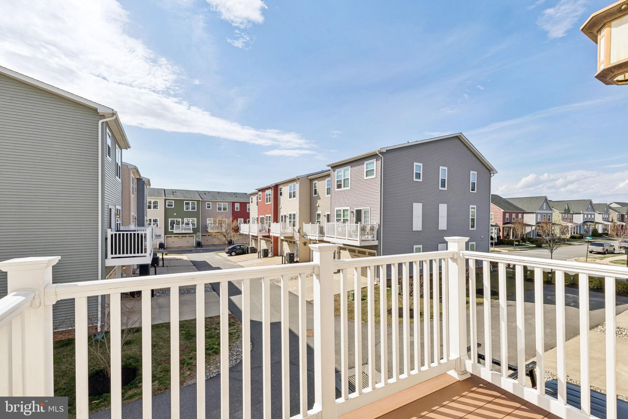 MINTBROOK - Residential