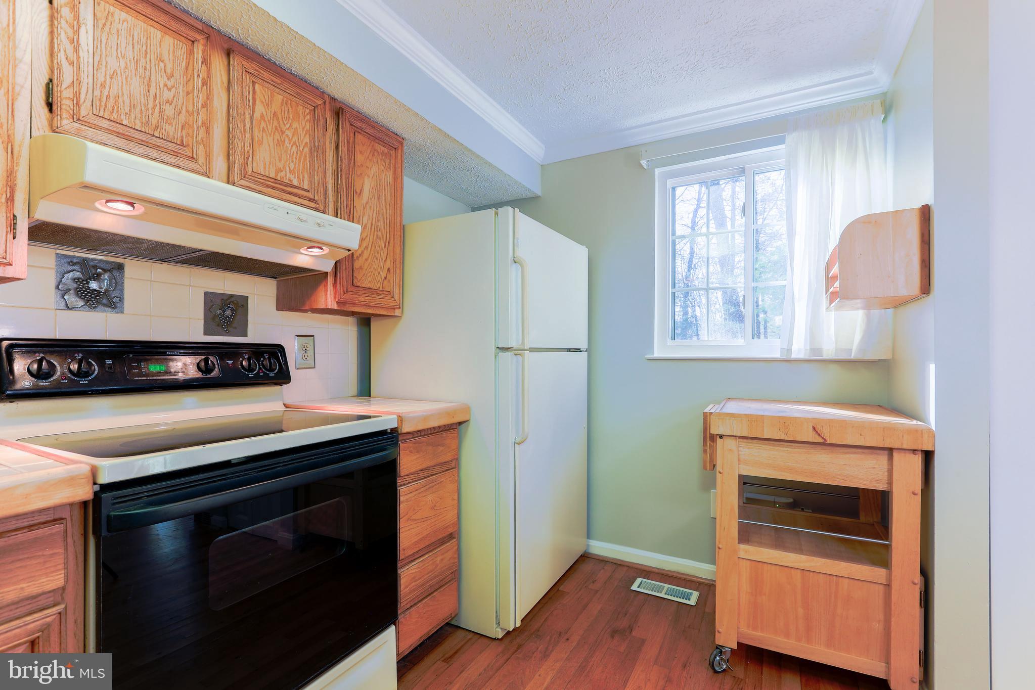 WHITNEY PARK - Residential Lease