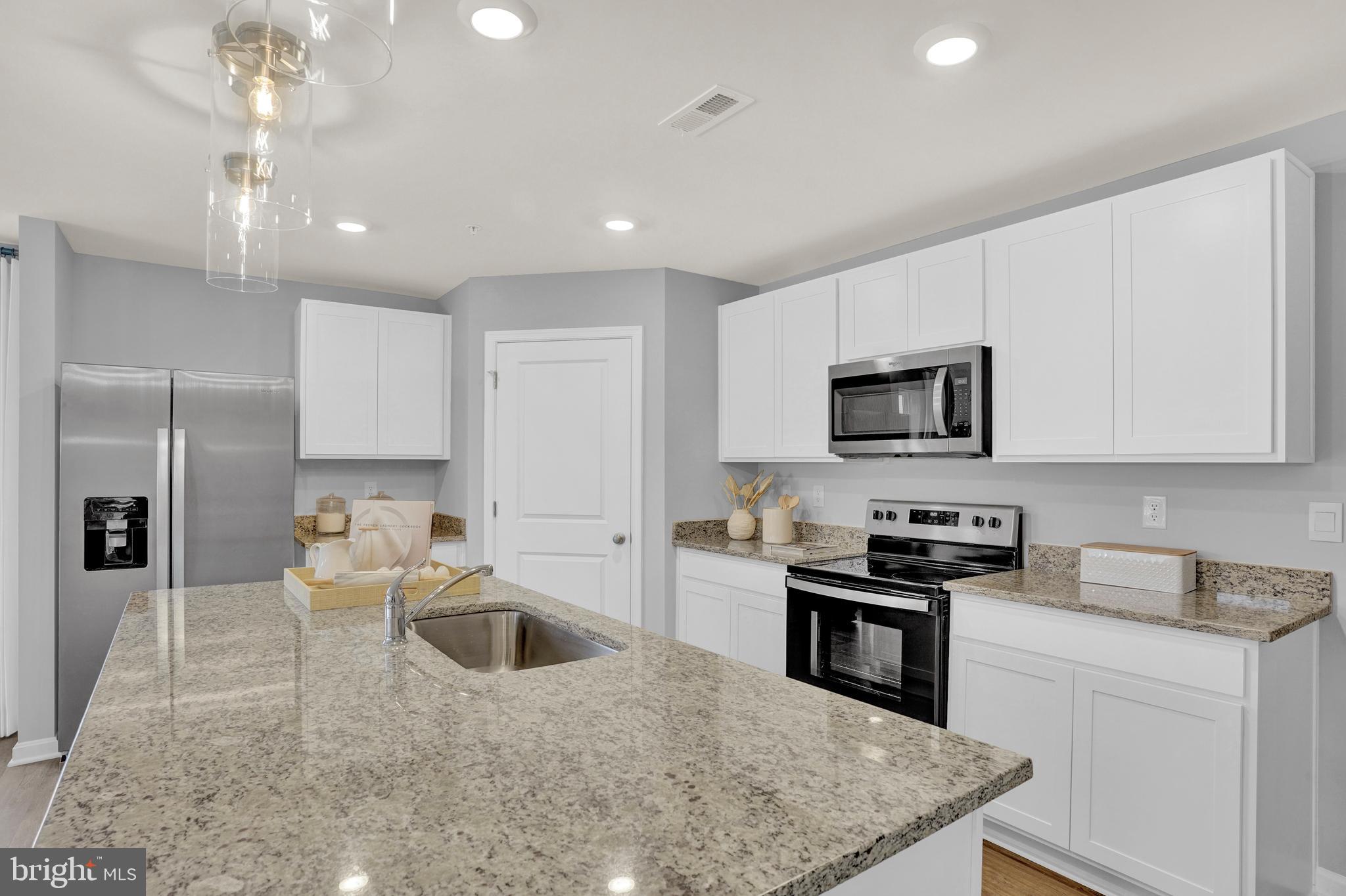 MAGNOLIA SPRINGS - Residential