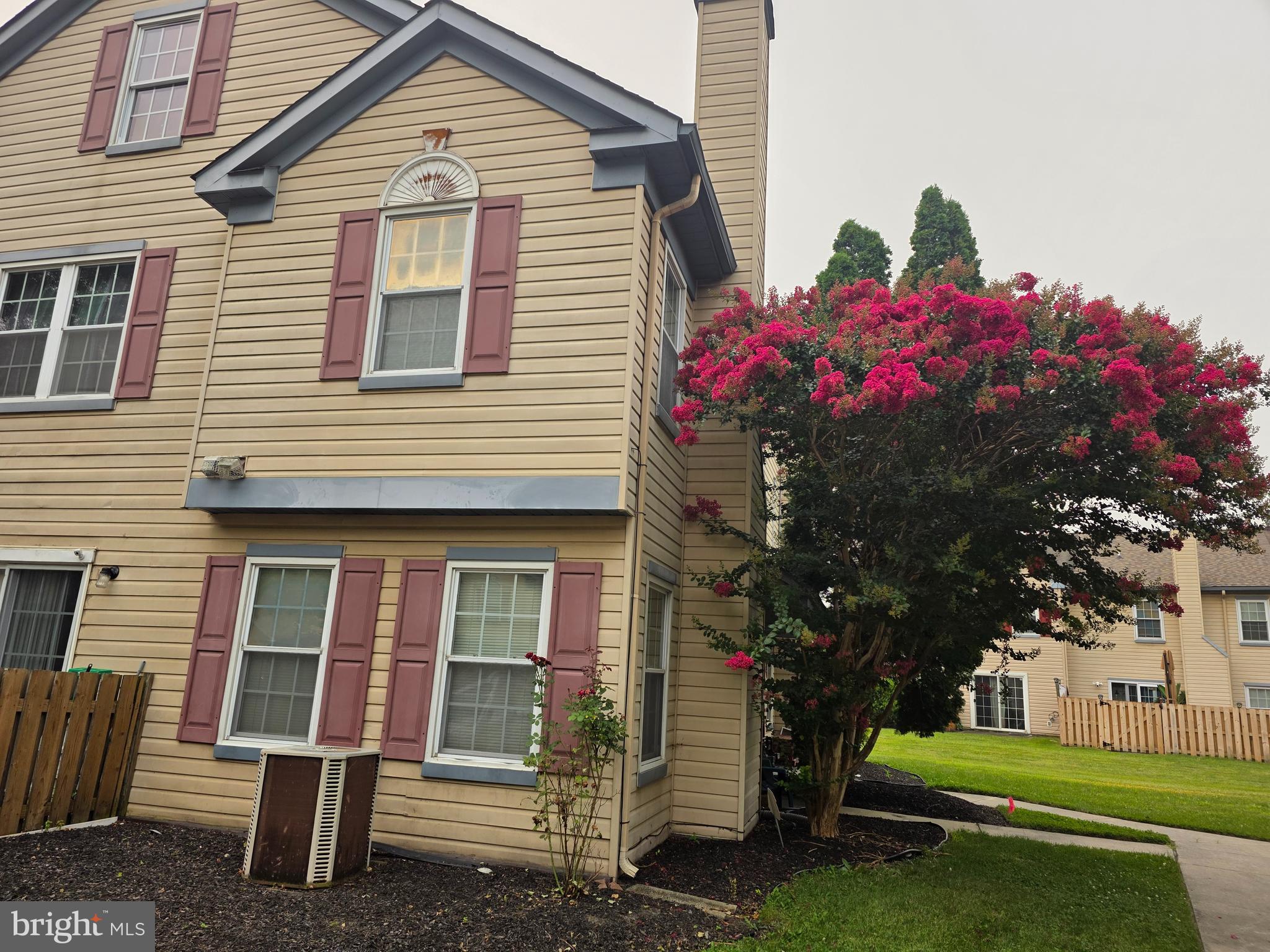 Photo 1 of 13 — 226 STONEBRIDGE, NEW CASTLE, DE 19720