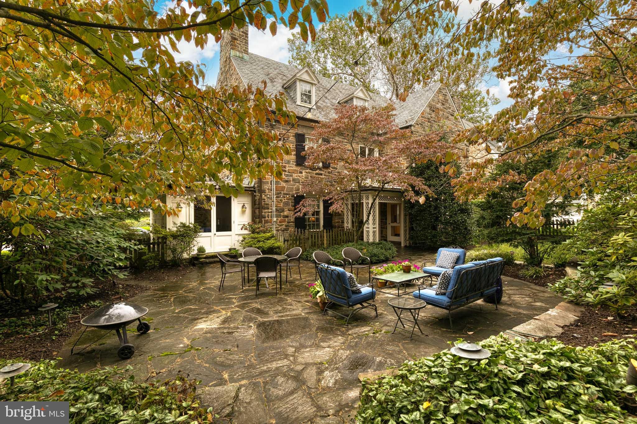 HOMELAND HISTORIC DISTRICT - Residential