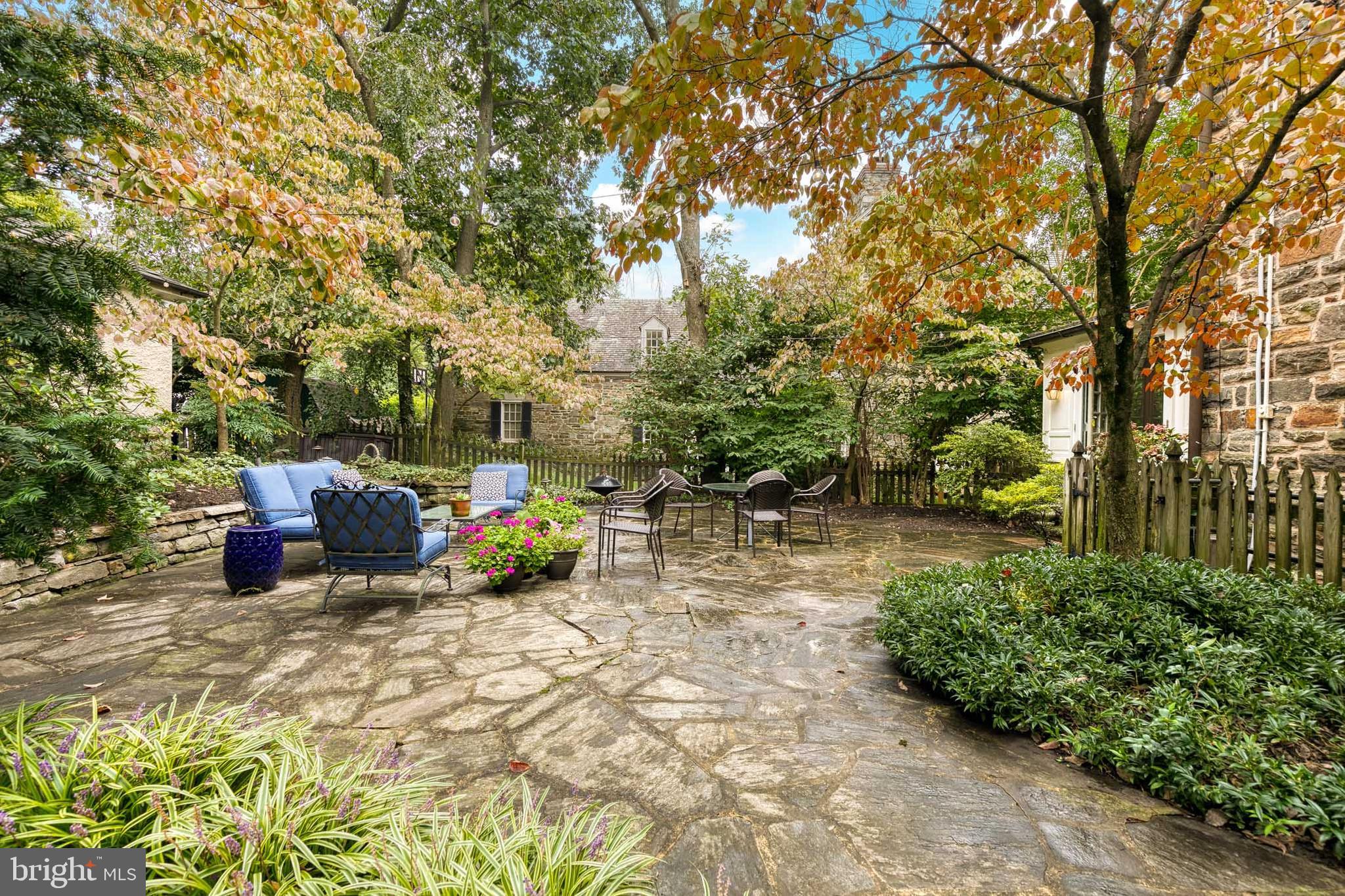 HOMELAND HISTORIC DISTRICT - Residential