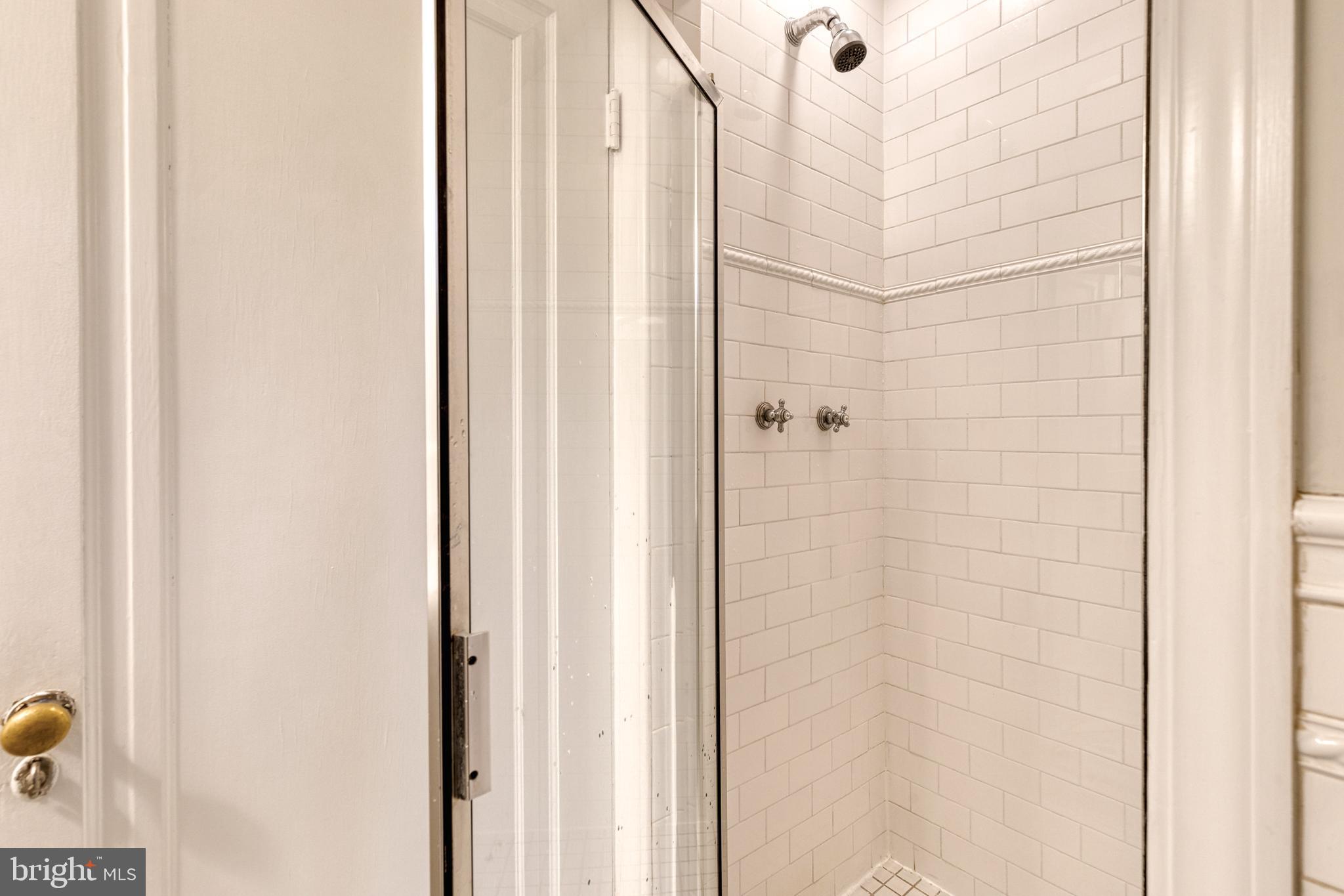 HOMELAND HISTORIC DISTRICT - Residential