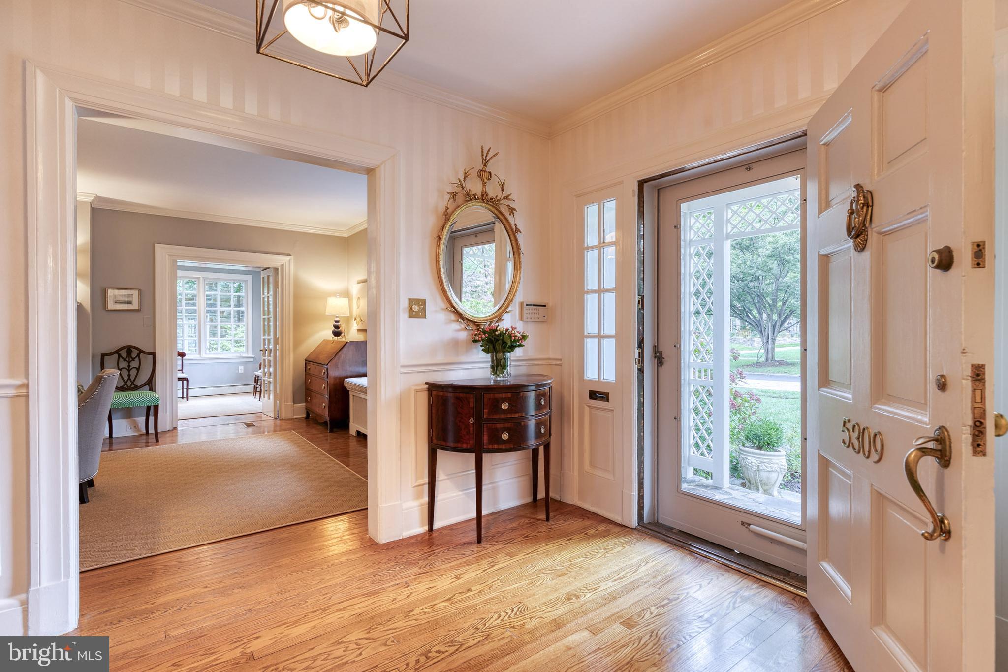 HOMELAND HISTORIC DISTRICT - Residential