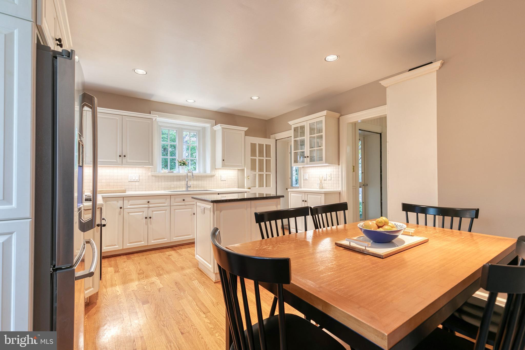 HOMELAND HISTORIC DISTRICT - Residential