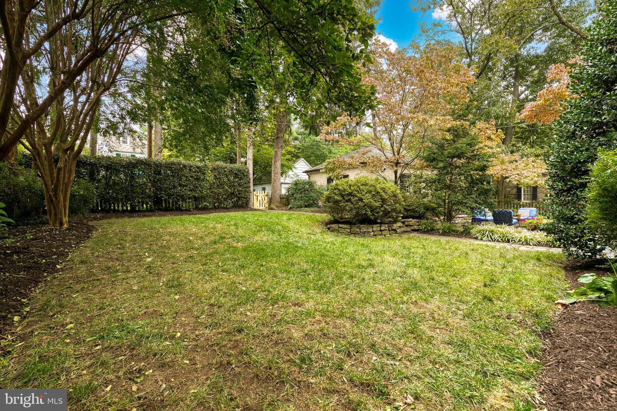 HOMELAND HISTORIC DISTRICT - Residential