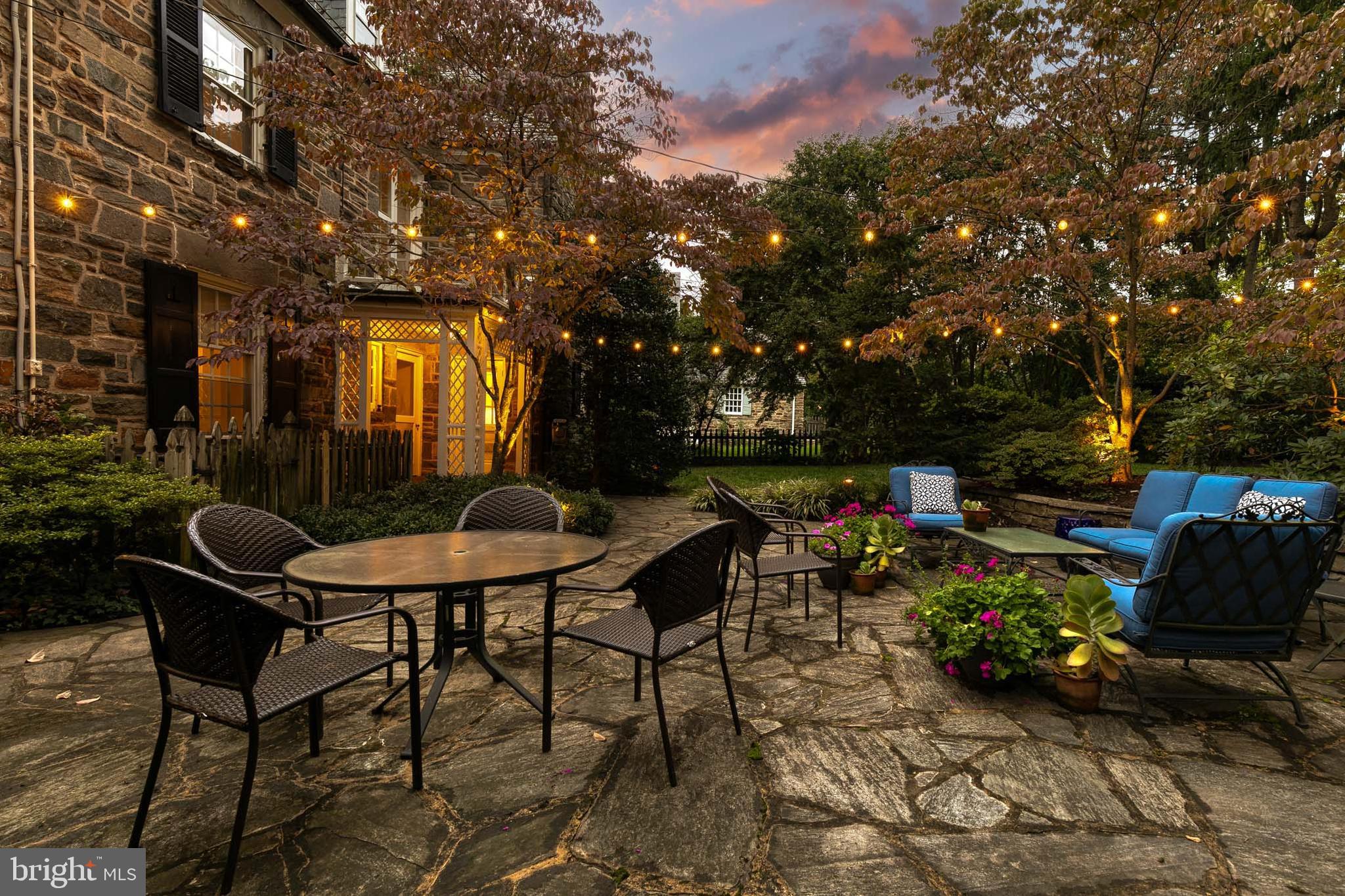 HOMELAND HISTORIC DISTRICT - Residential