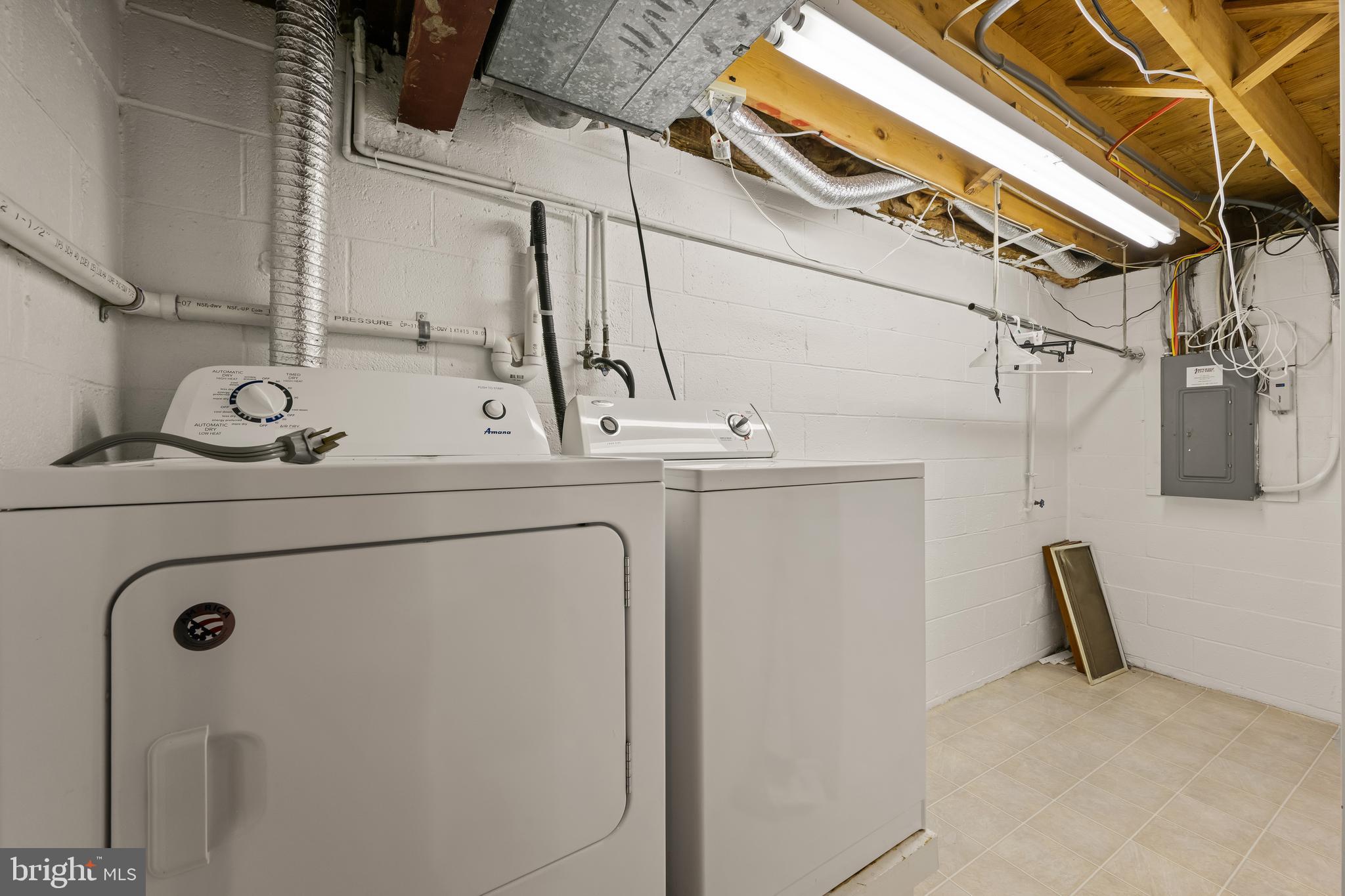 HOMEWOOD - Residential