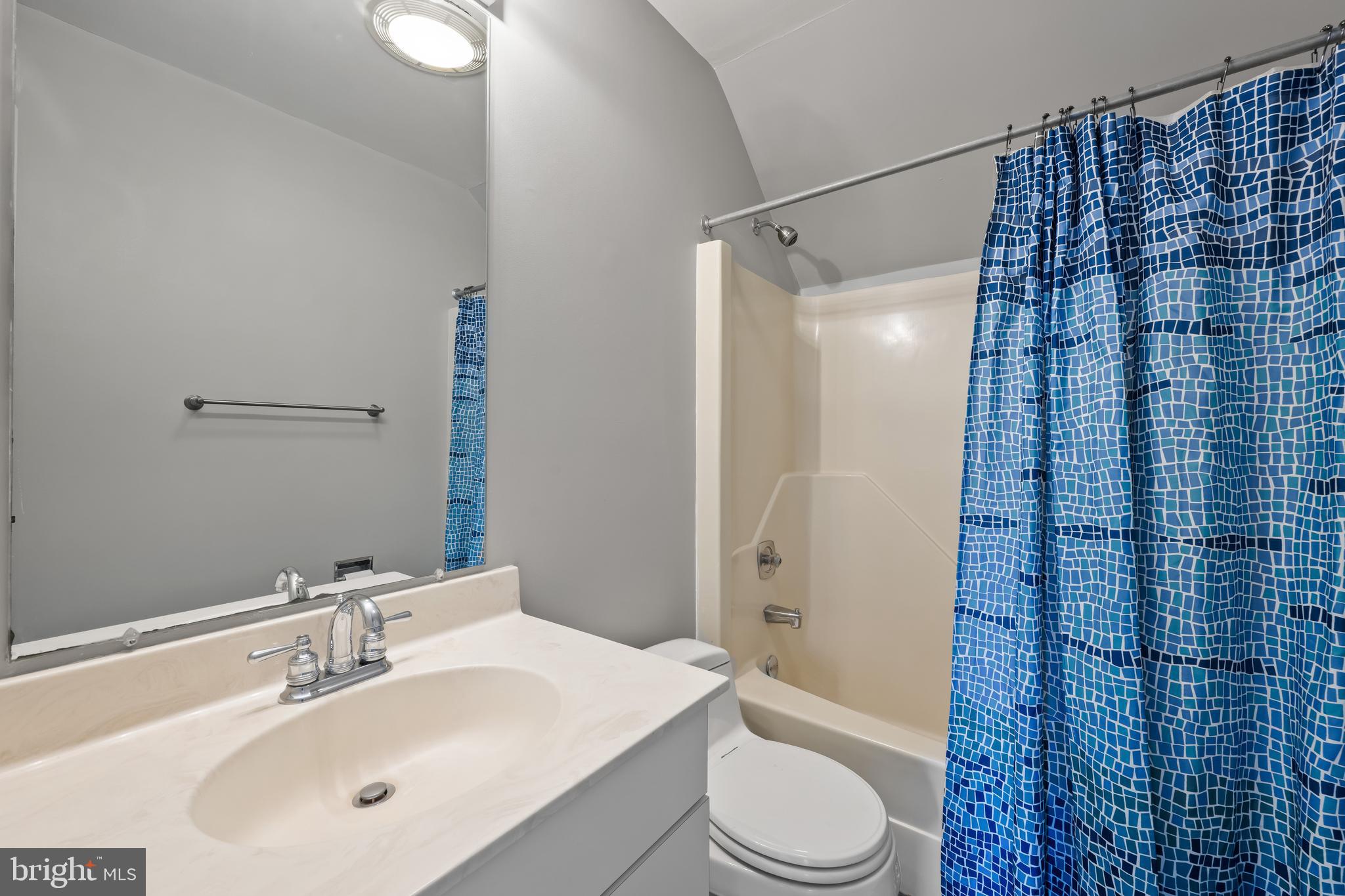 HOMEWOOD - Residential