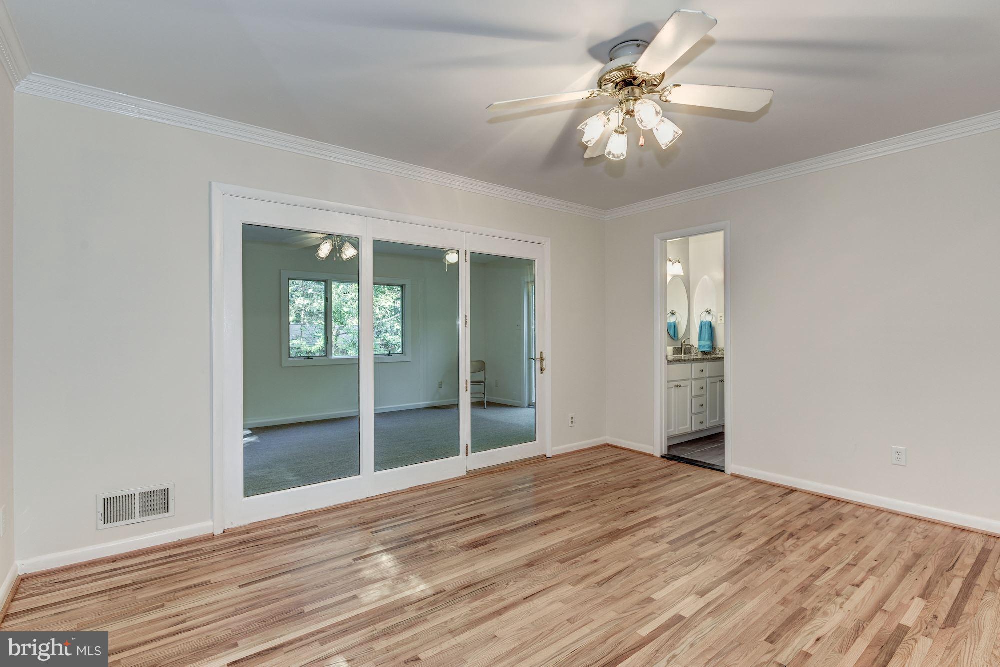 ROLLING VALLEY - Residential