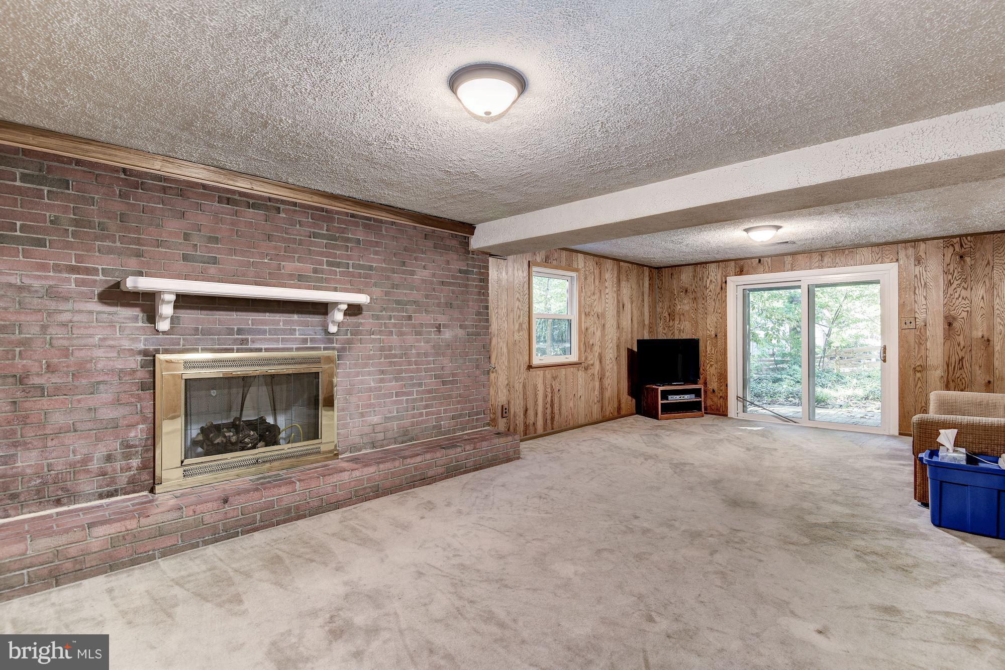 ROLLING VALLEY - Residential