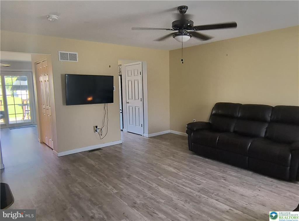 708 BACH COURT