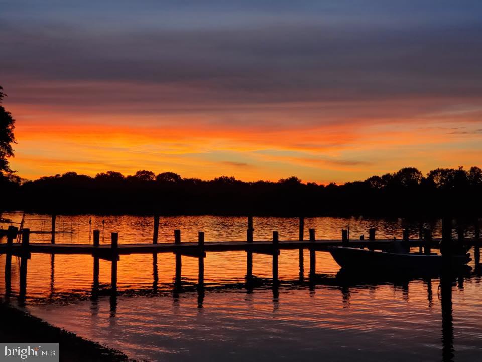 SHORELAND - Residential