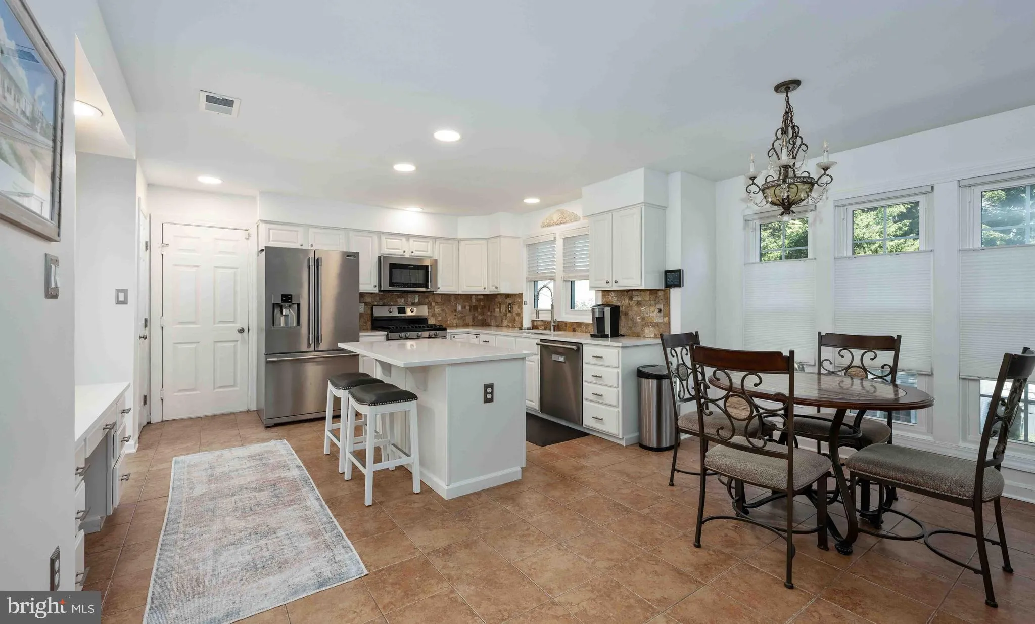 Dumfries, Virginia 22025, United States, 5 Bedrooms Bedrooms, ,4 BathroomsBathrooms,Residential,Contingent,1680