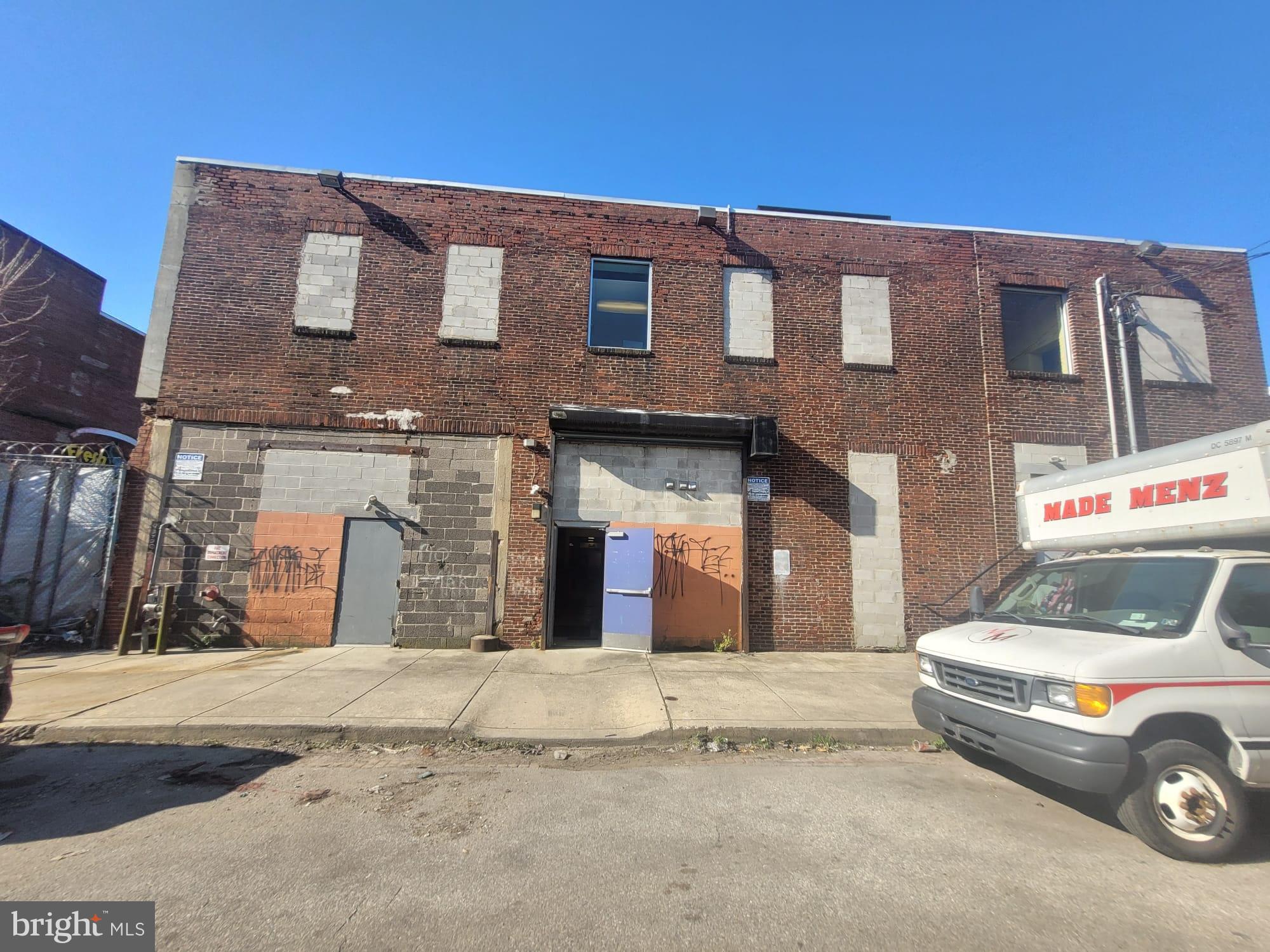 5229 MARKET STREET