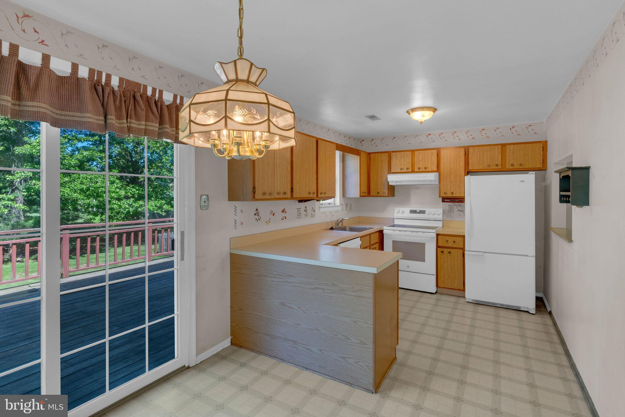 24 PEARL DRIVE