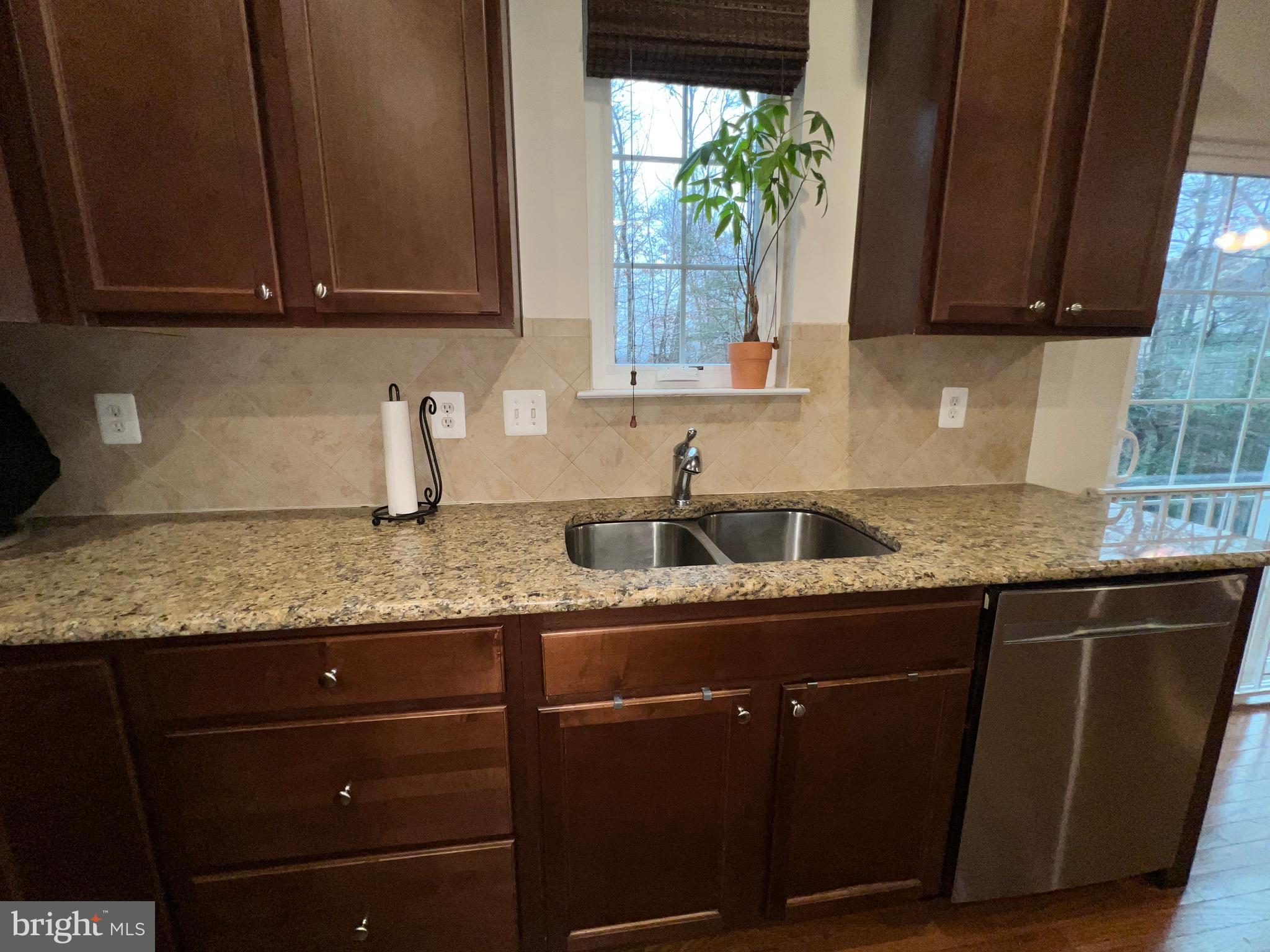 TANYARD SPRINGS - Residential