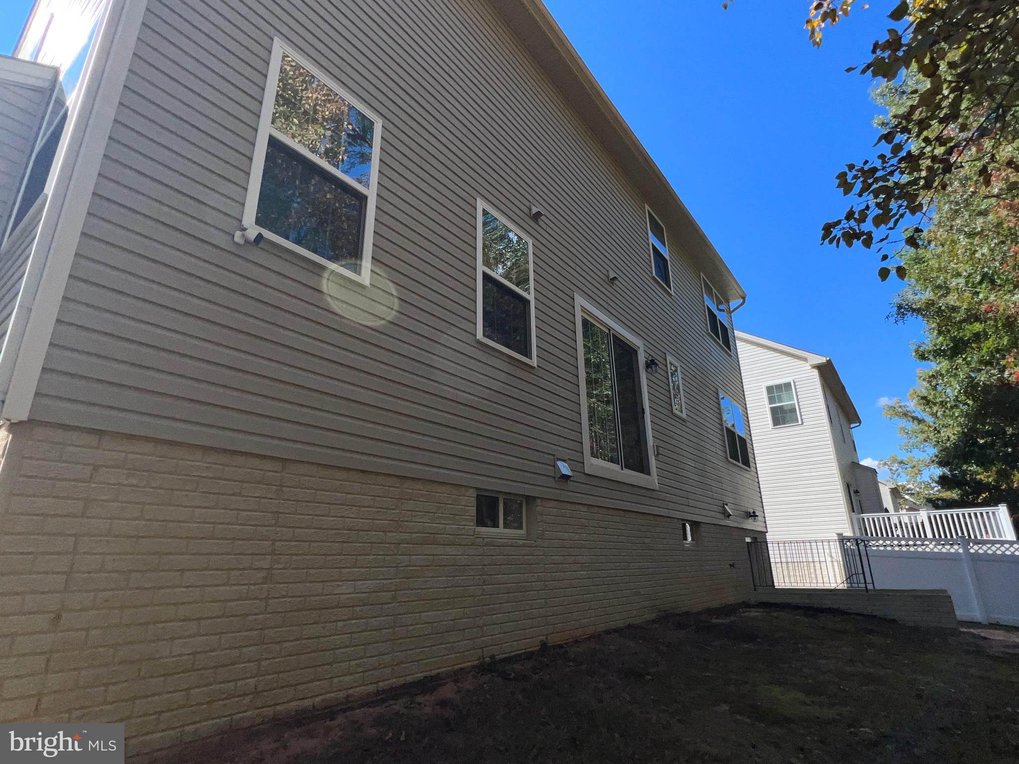 TANYARD SPRINGS - Residential