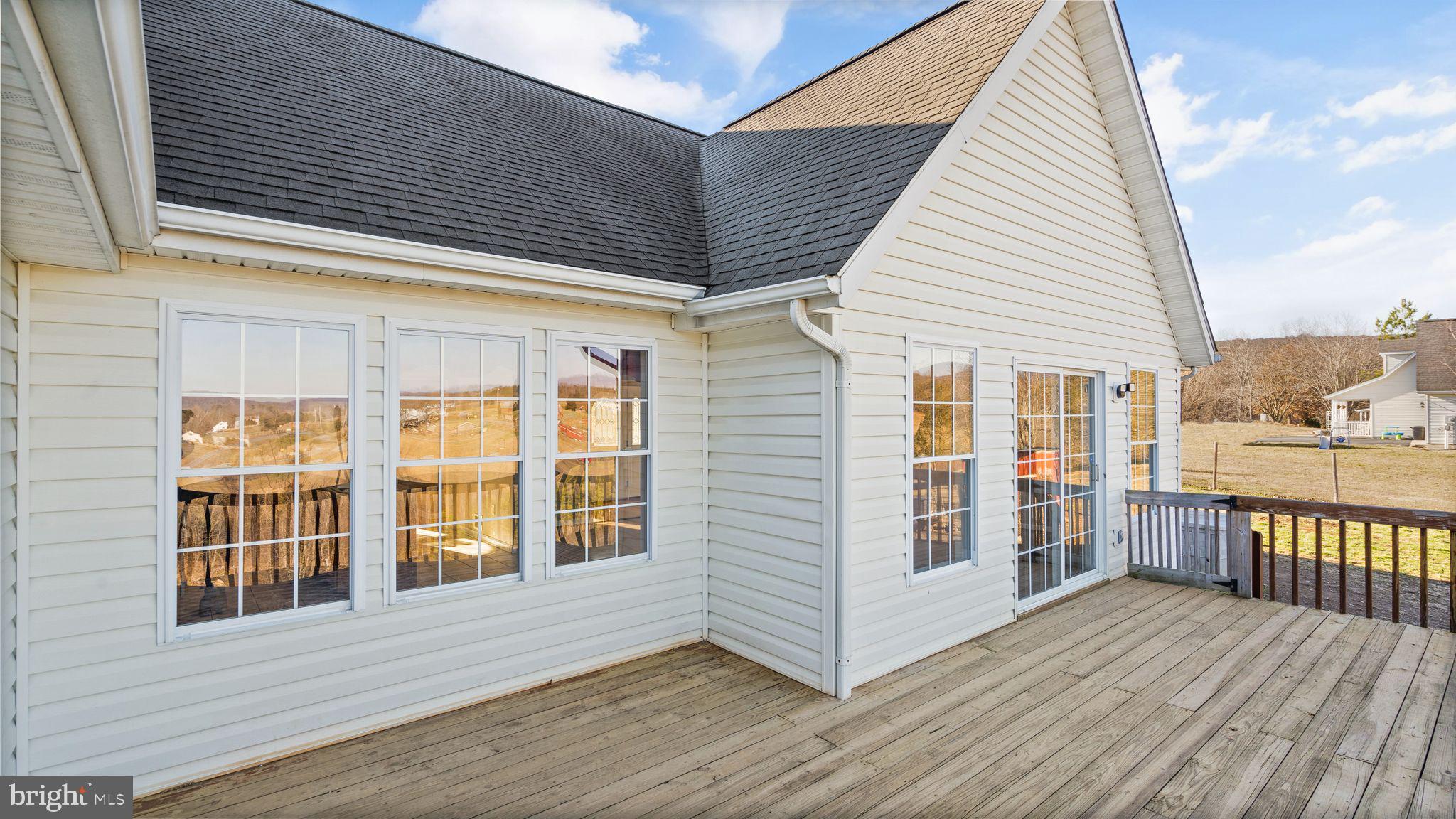 SOUTH OF SHANGHAI - Residential