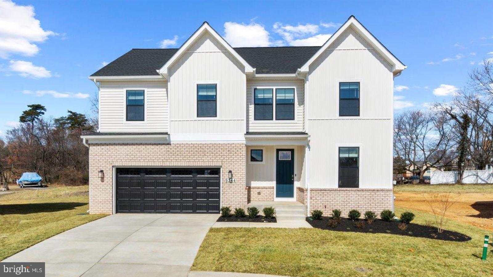 BEECHWOOD MANOR - Residential