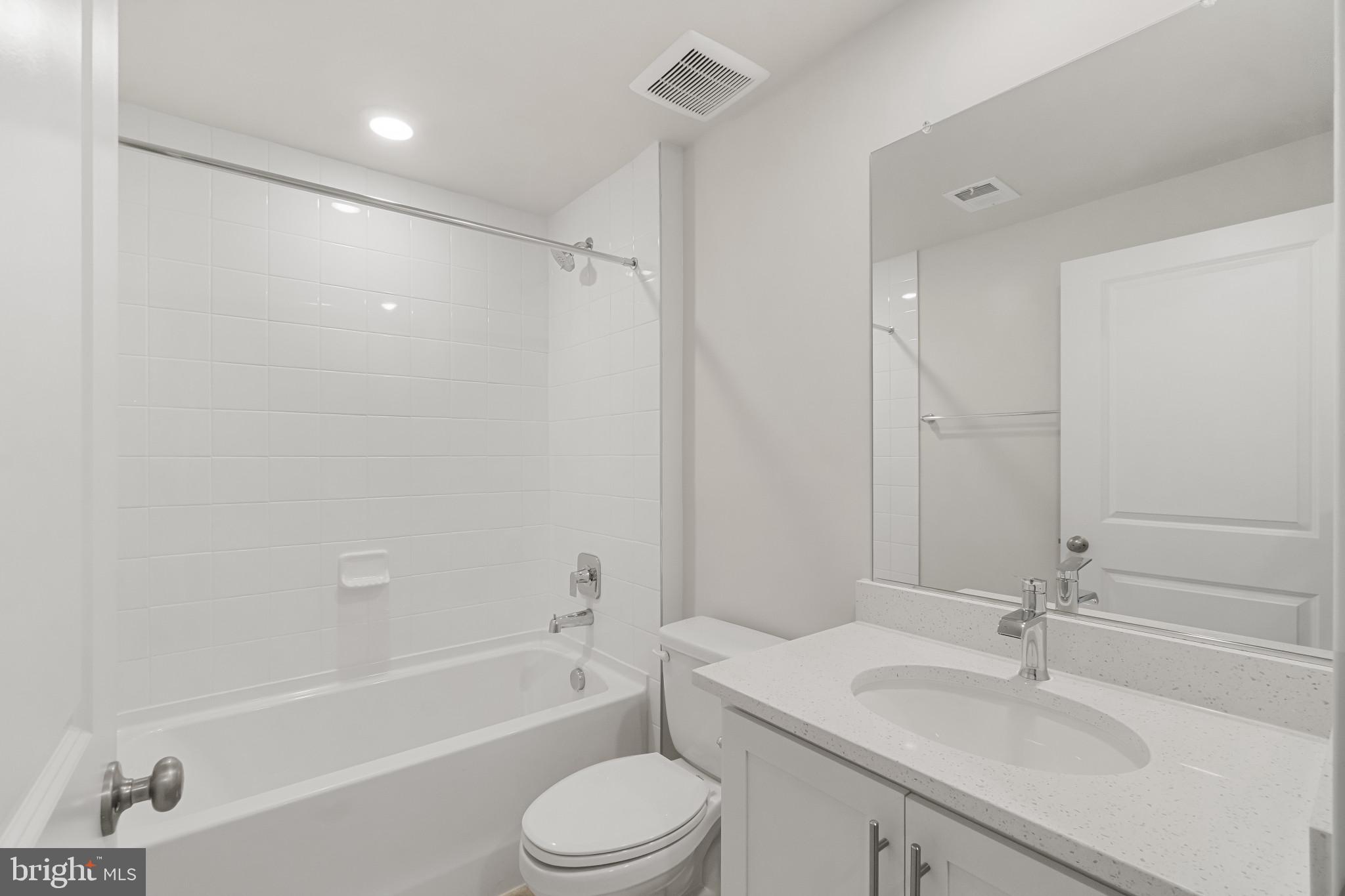 BEECHWOOD MANOR - Residential