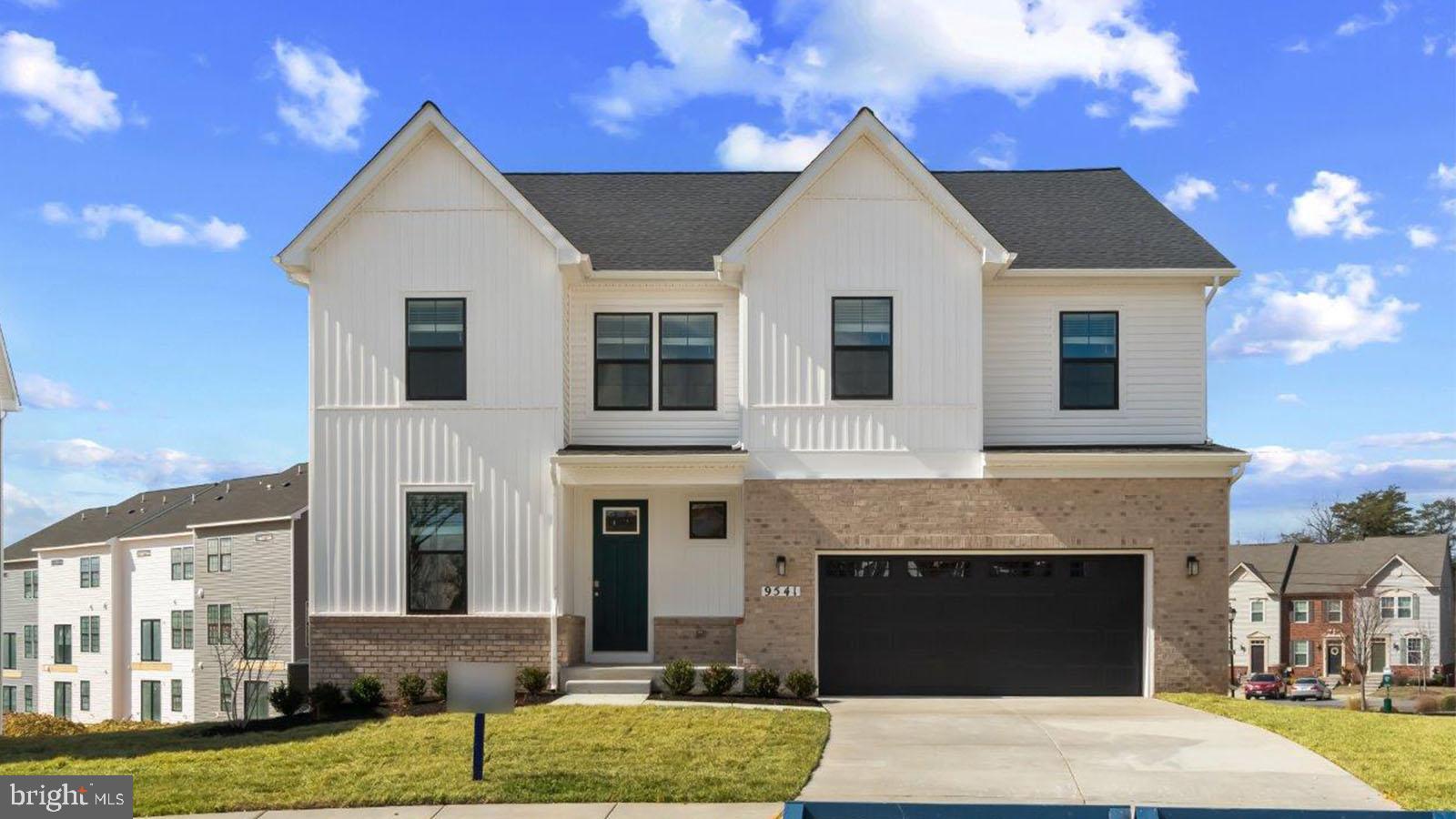 BEECHWOOD MANOR - Residential