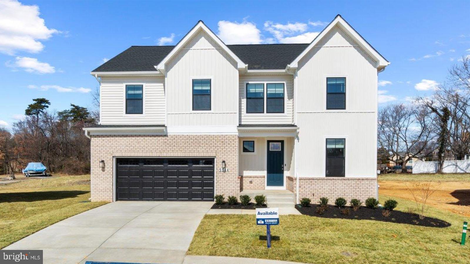 BEECHWOOD MANOR - Residential