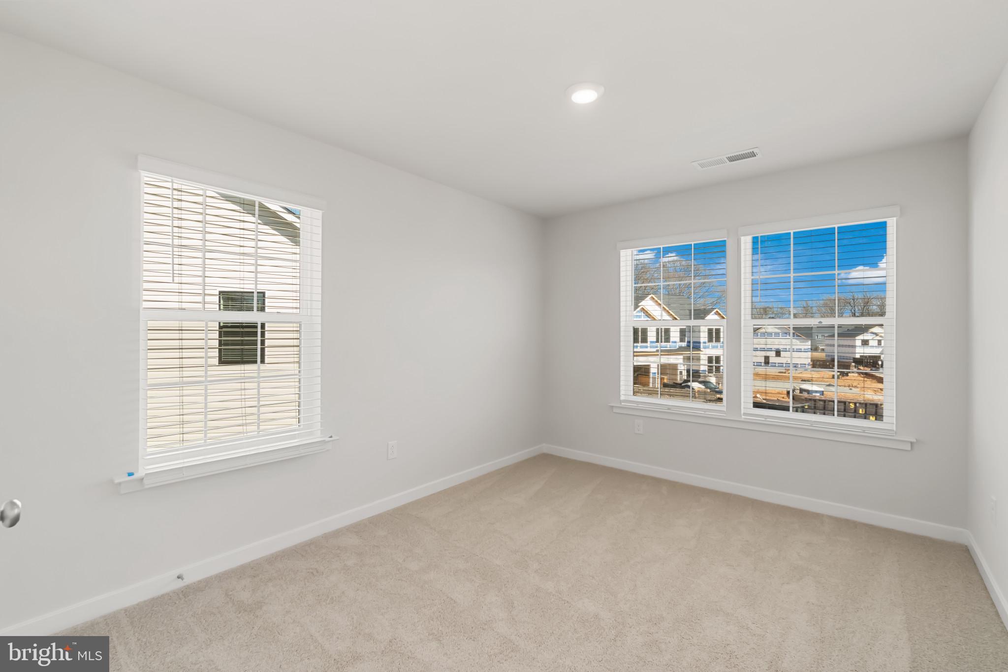 BEECHWOOD MANOR - Residential