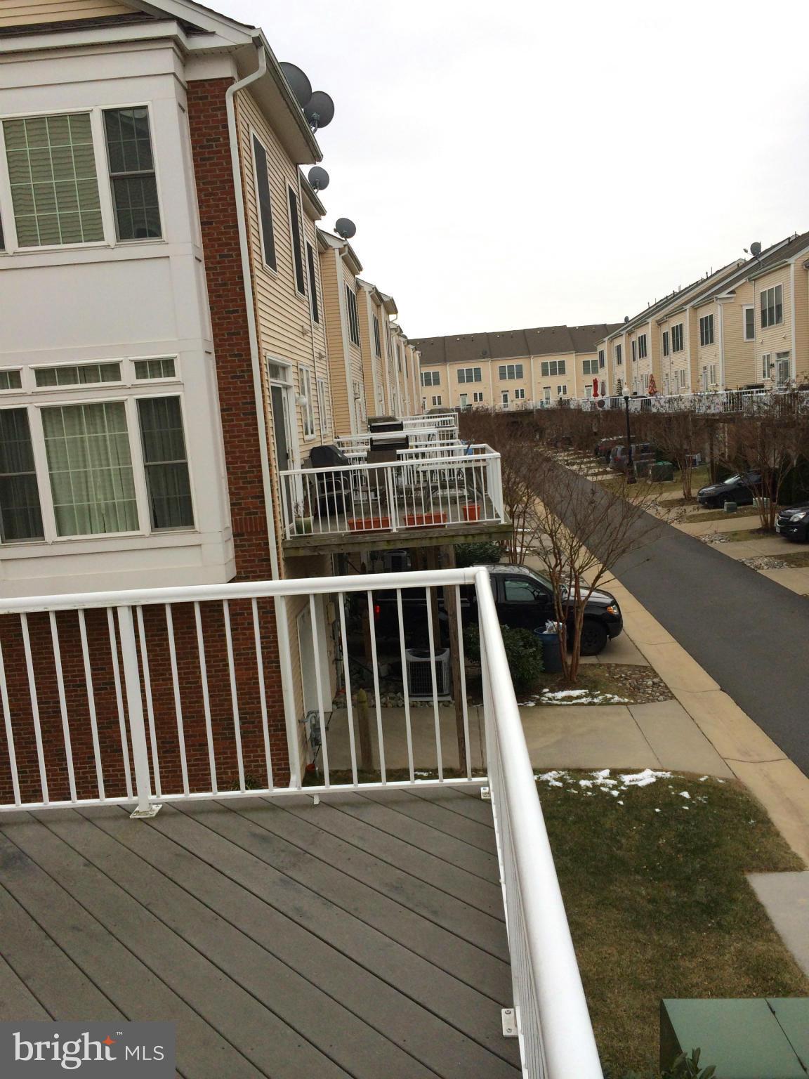 SOUTH RIDING - Residential Lease