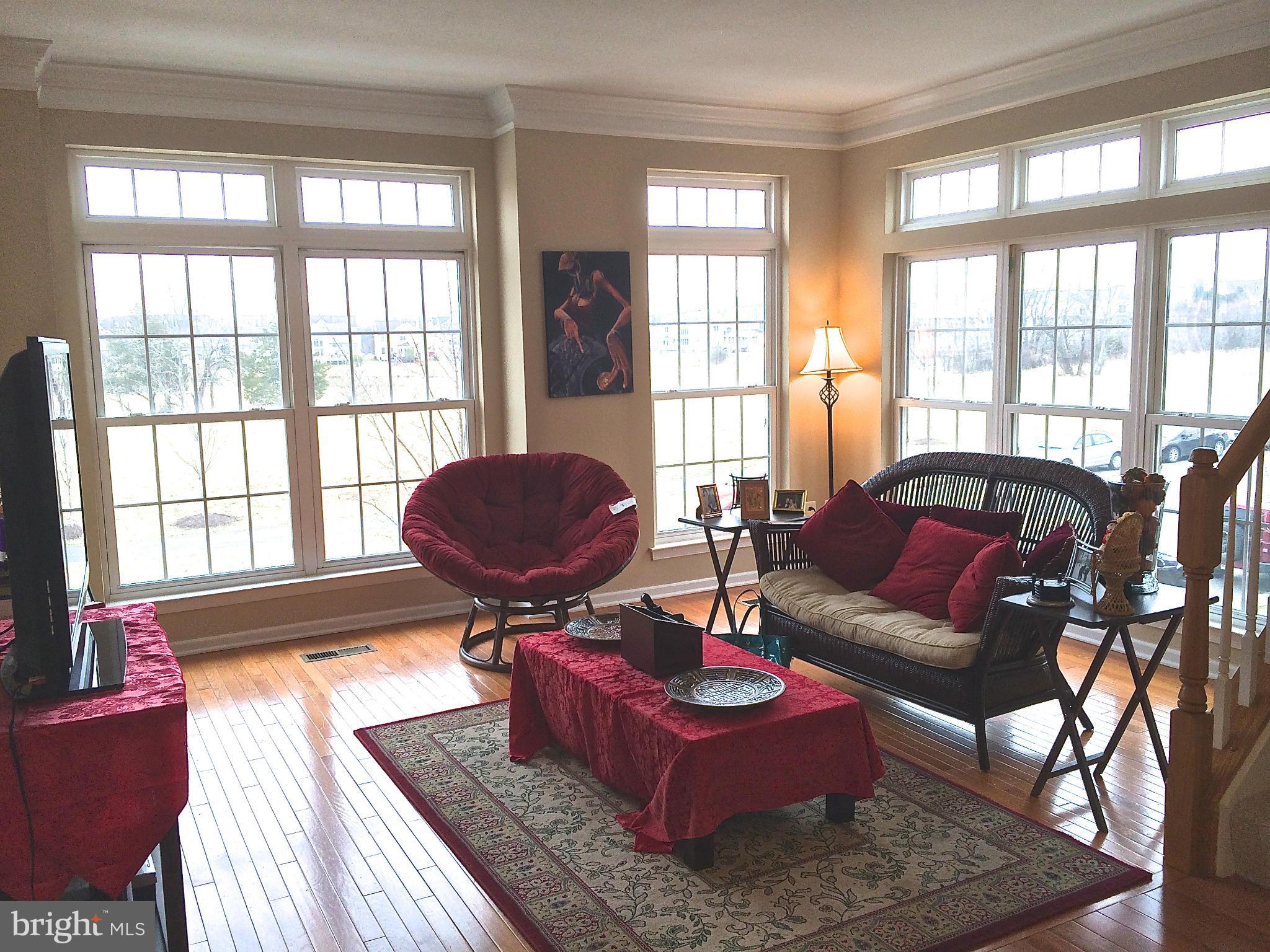 SOUTH RIDING - Residential Lease