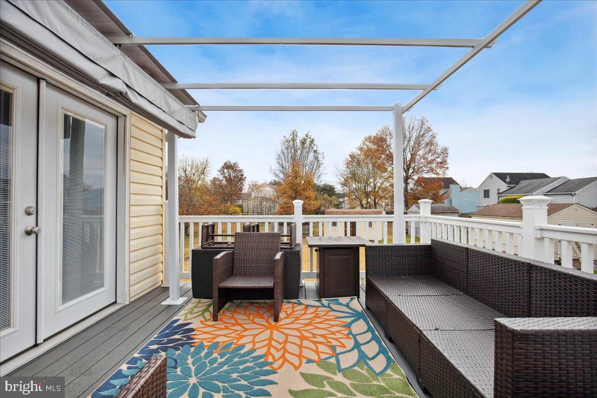 FOX RUN ESTATES - Residential Lease