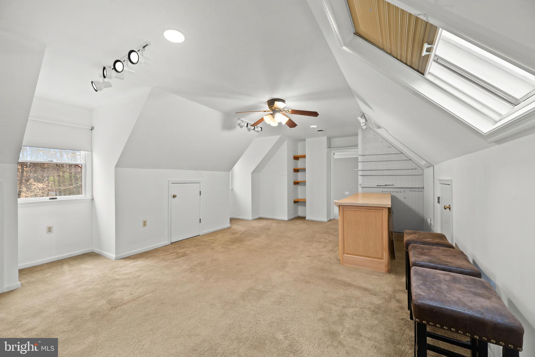 BENNETT POINT - Residential