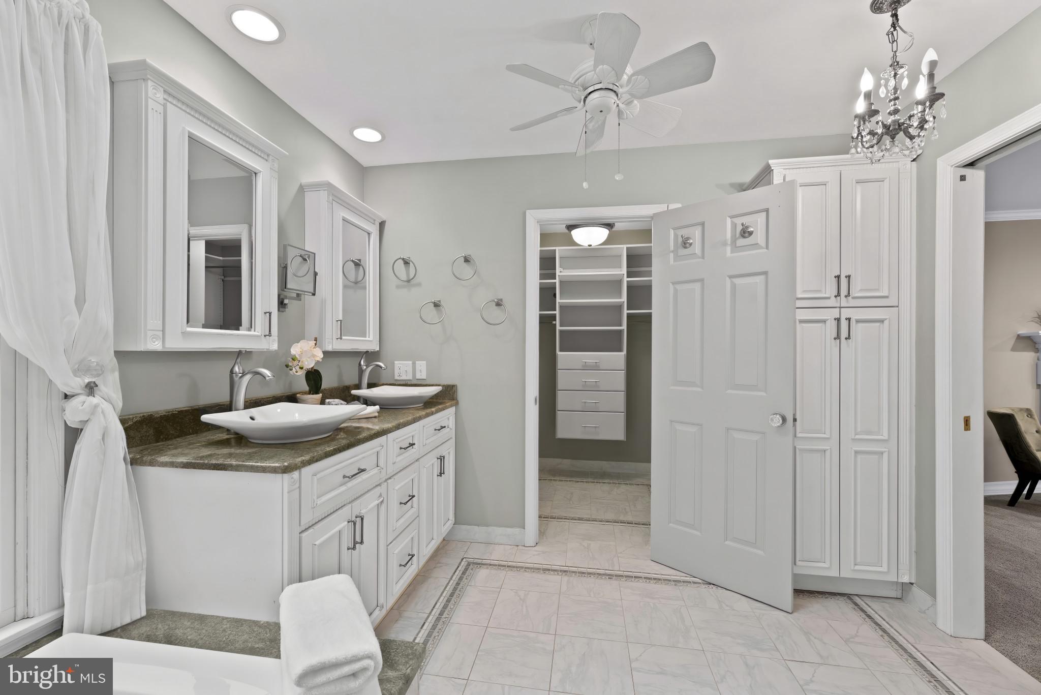 BENNETT POINT - Residential