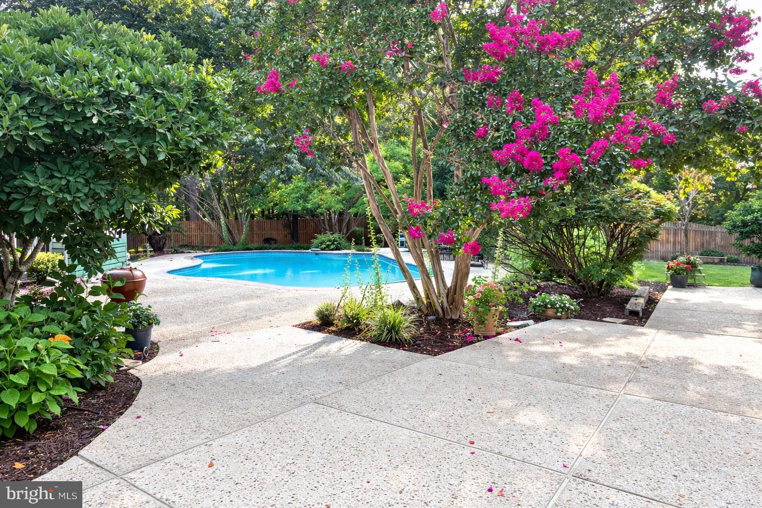 BENNETT POINT - Residential