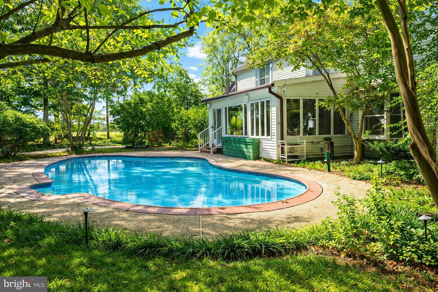 BENNETT POINT - Residential