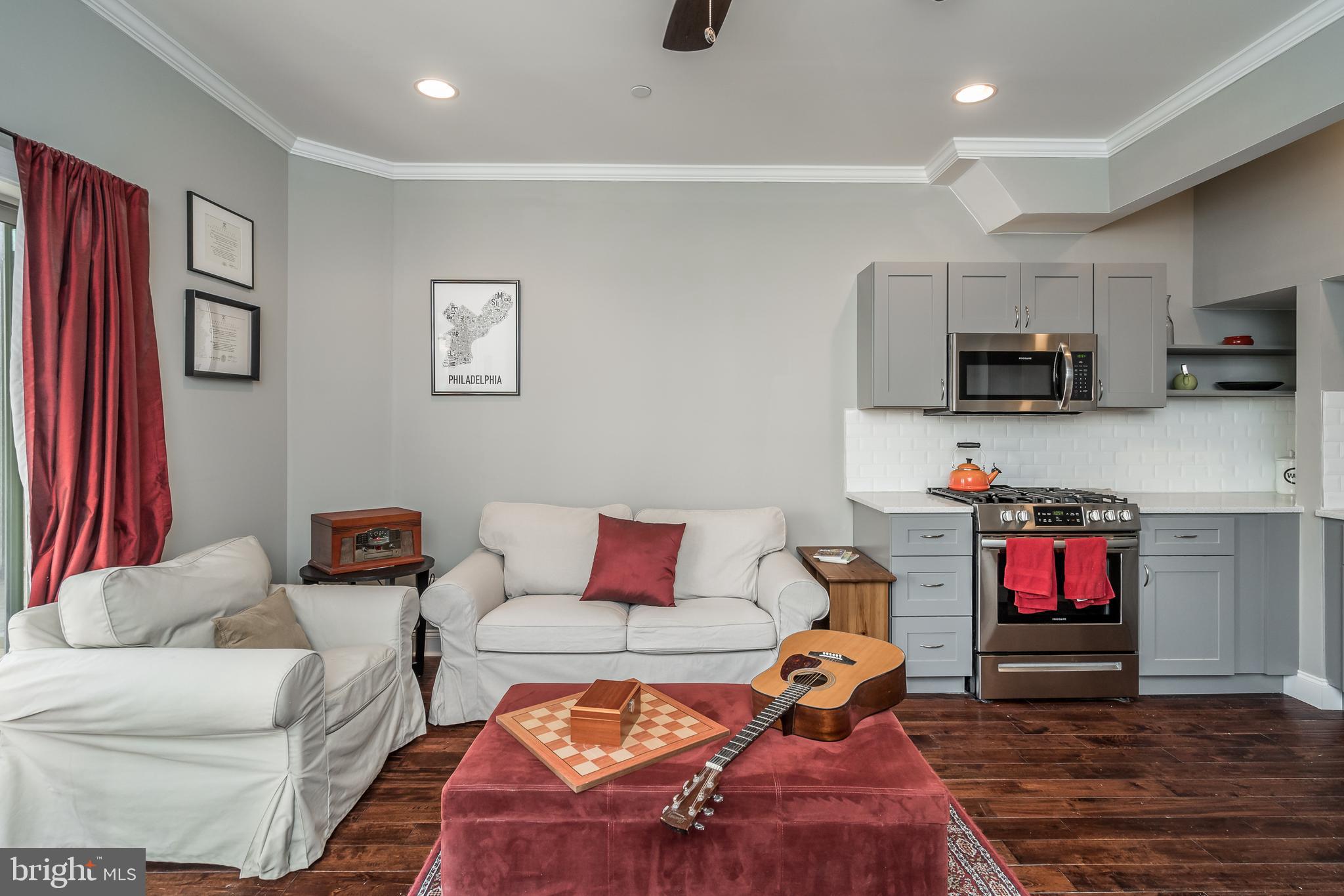 POINT BREEZE - Residential Lease