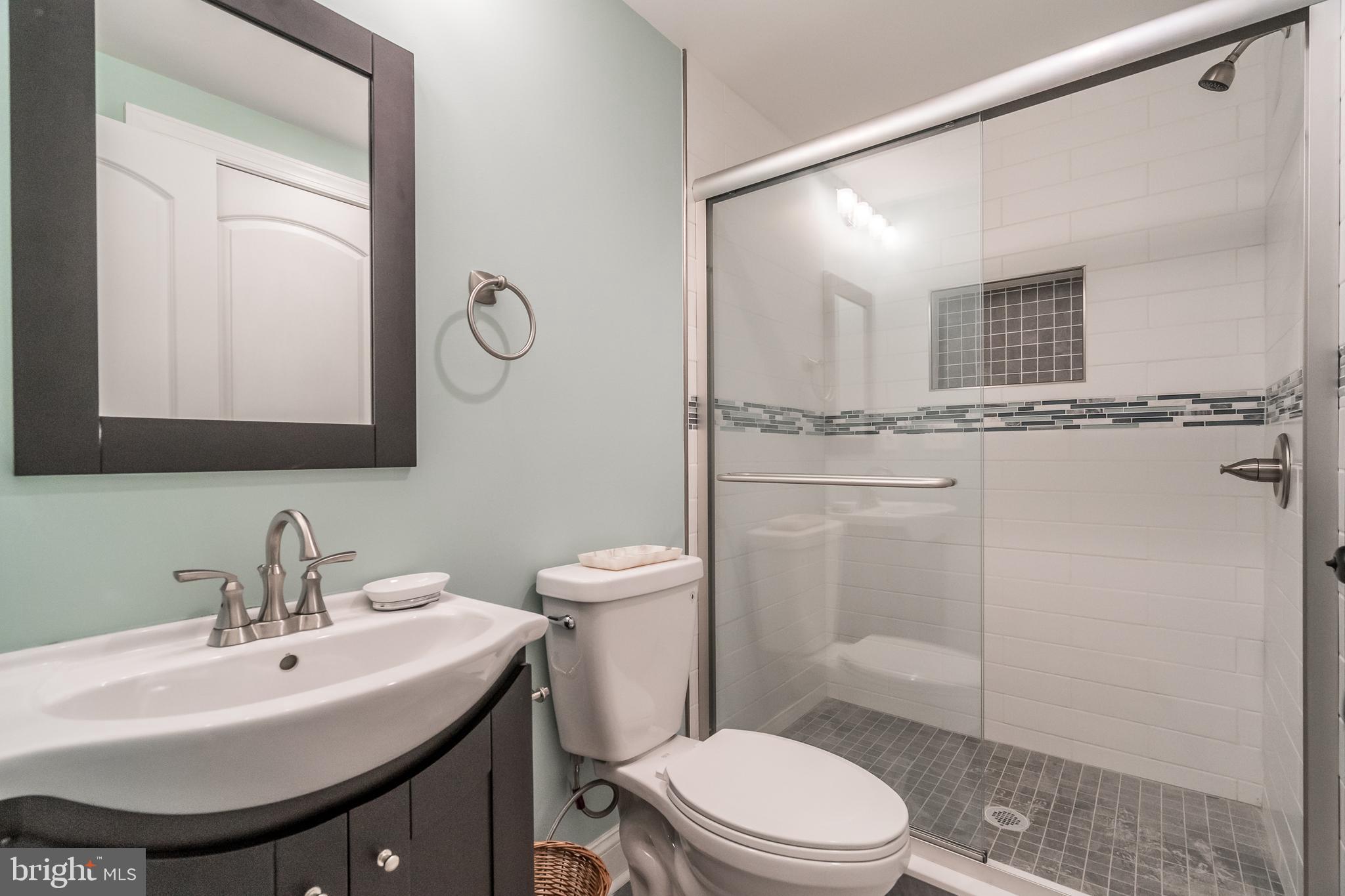 POINT BREEZE - Residential Lease