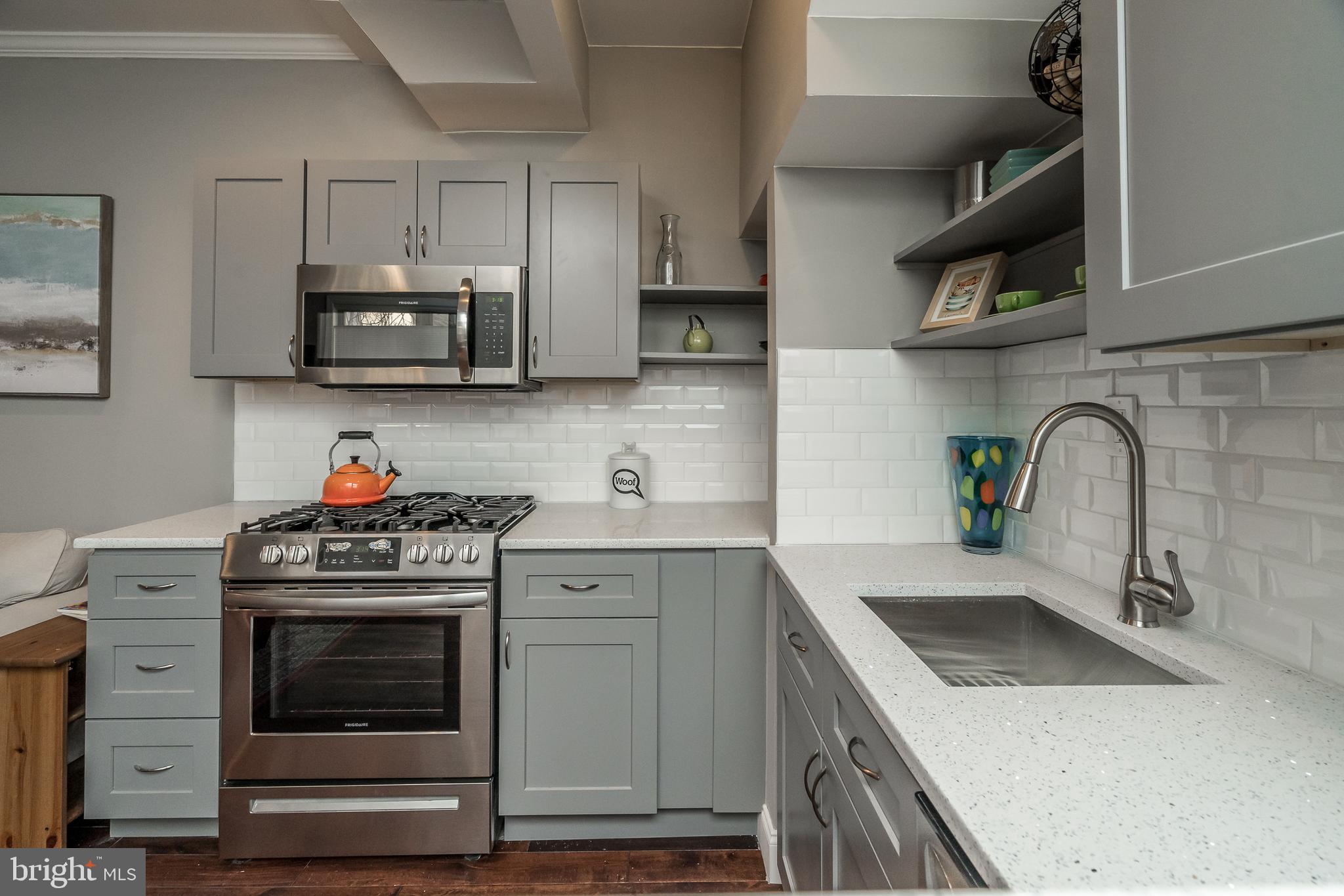 POINT BREEZE - Residential Lease