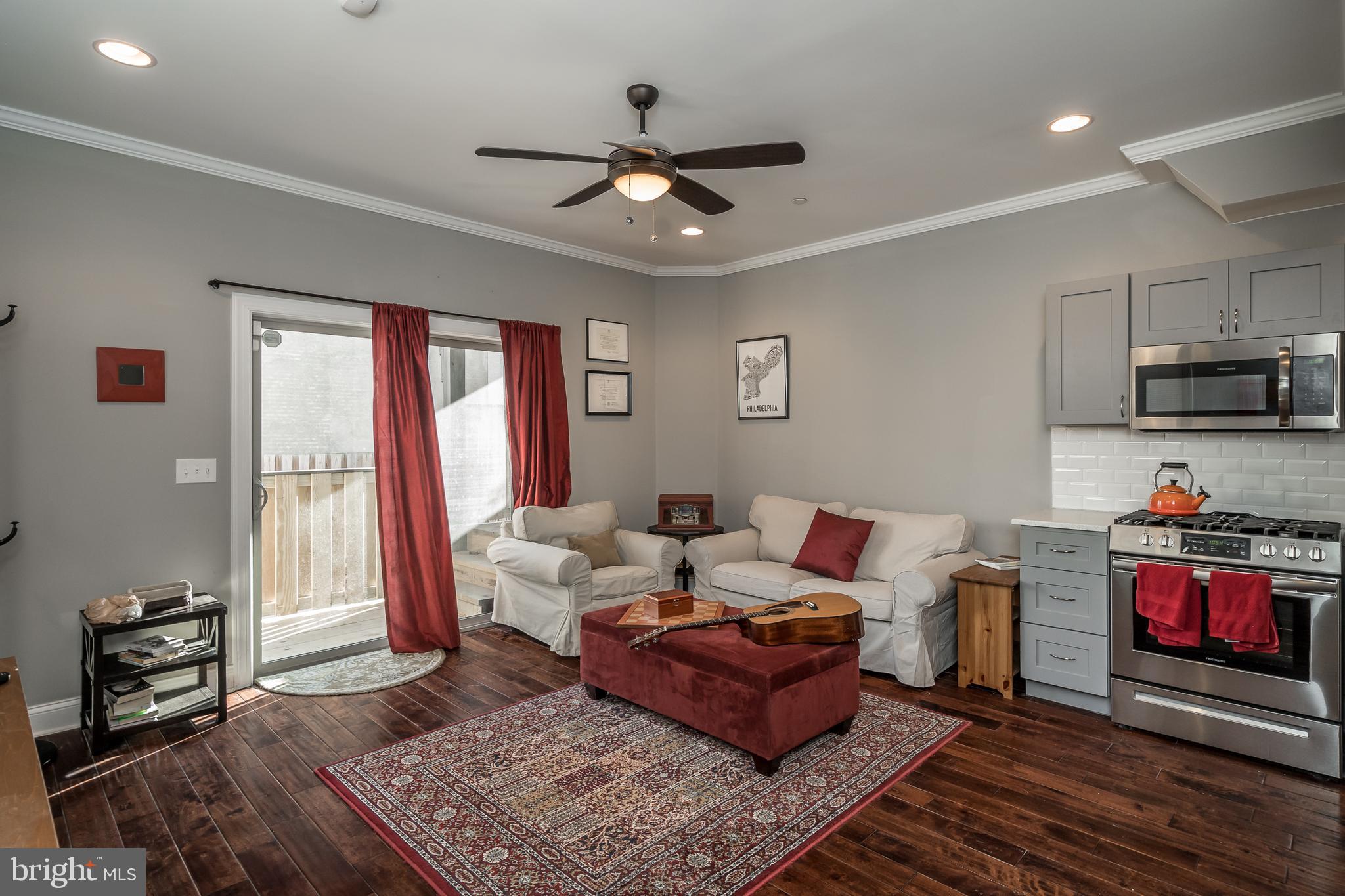 POINT BREEZE - Residential Lease